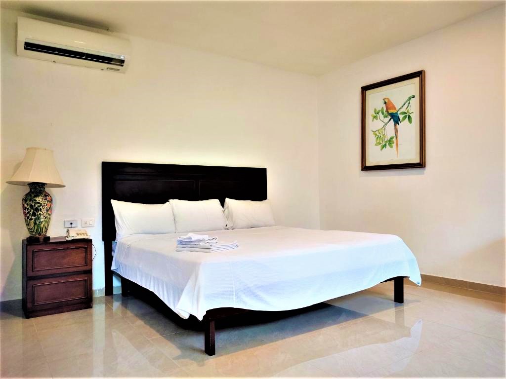 Double Deluxe King Bed