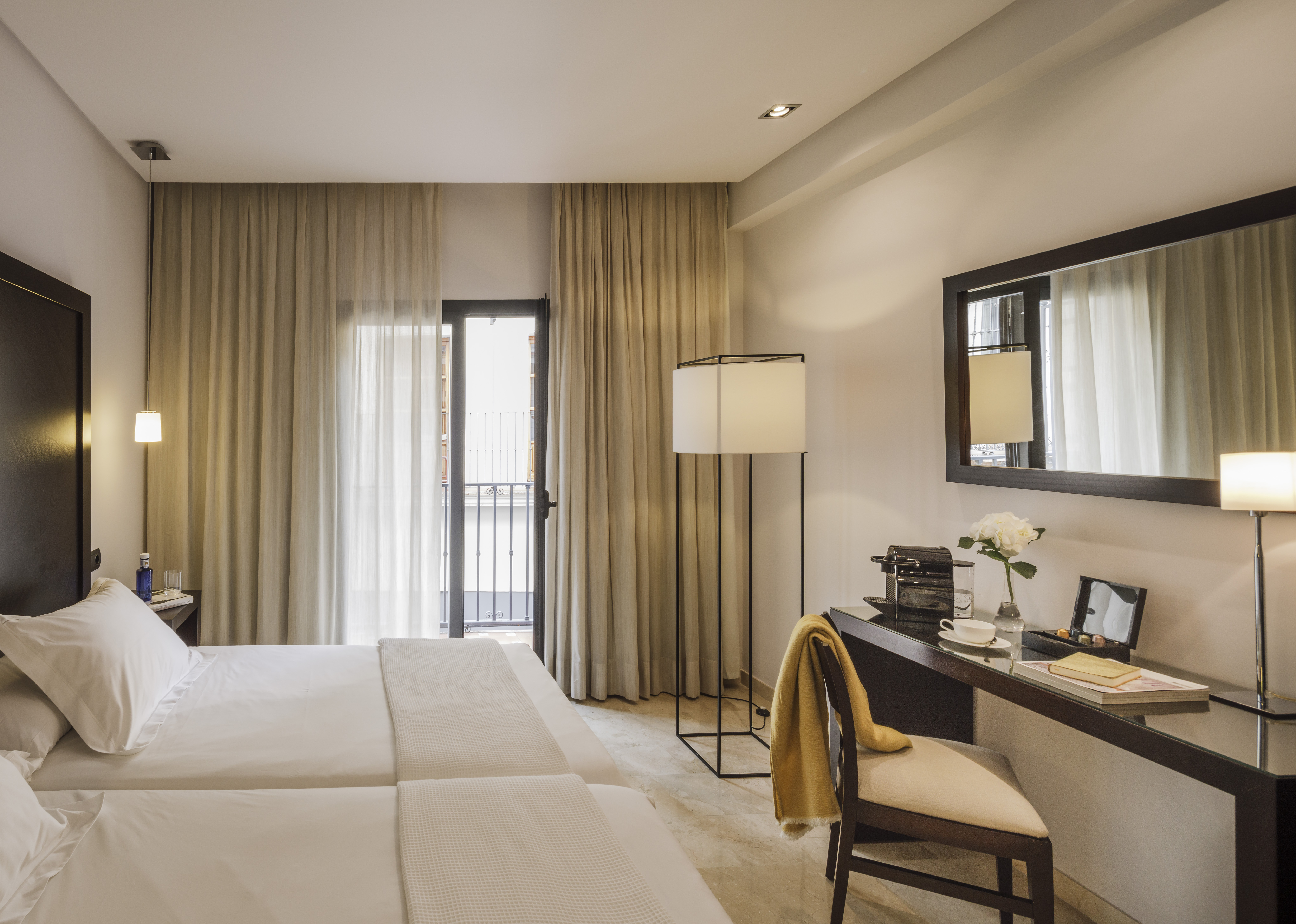 Double or Twin Standard