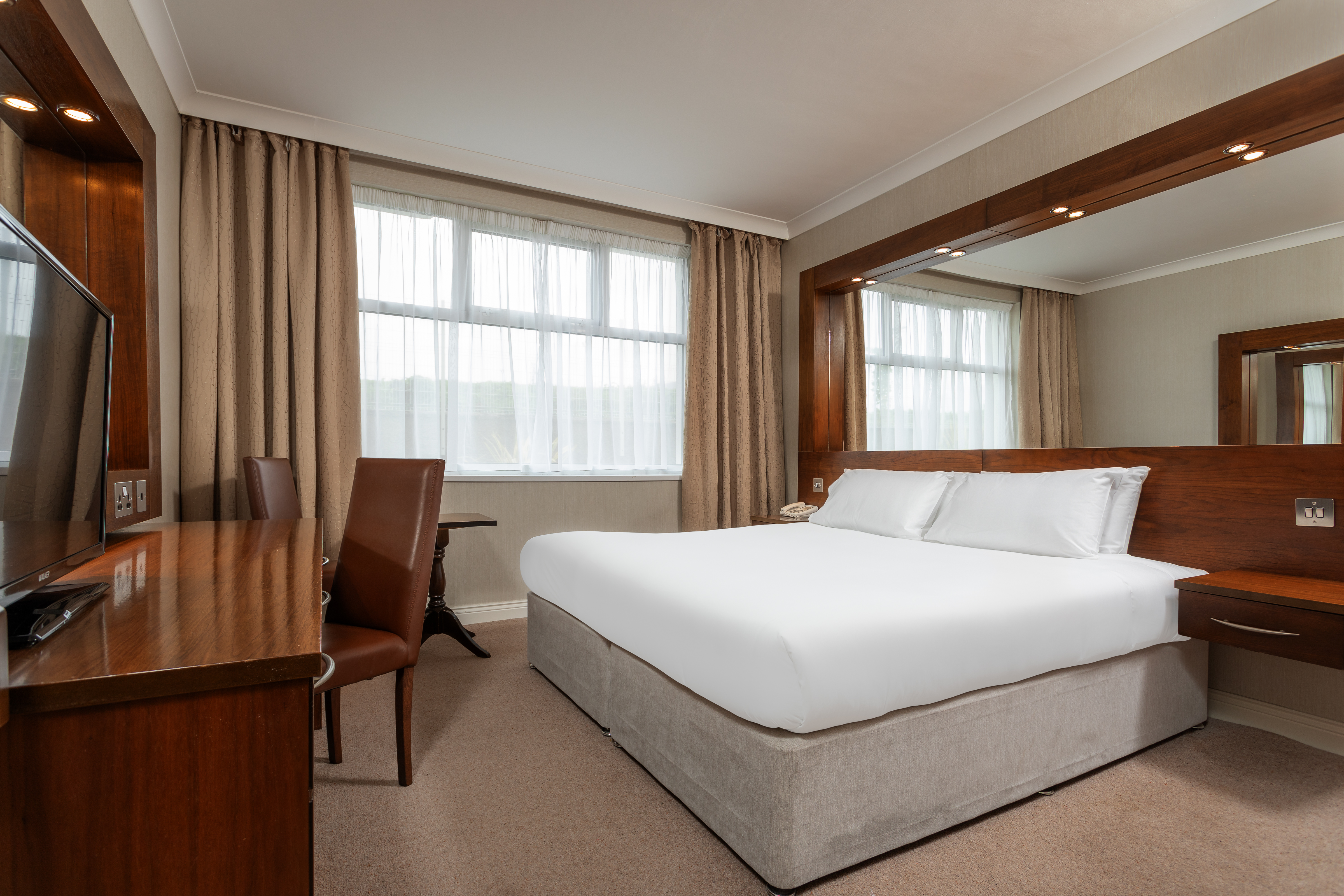 Double Superior King Bed