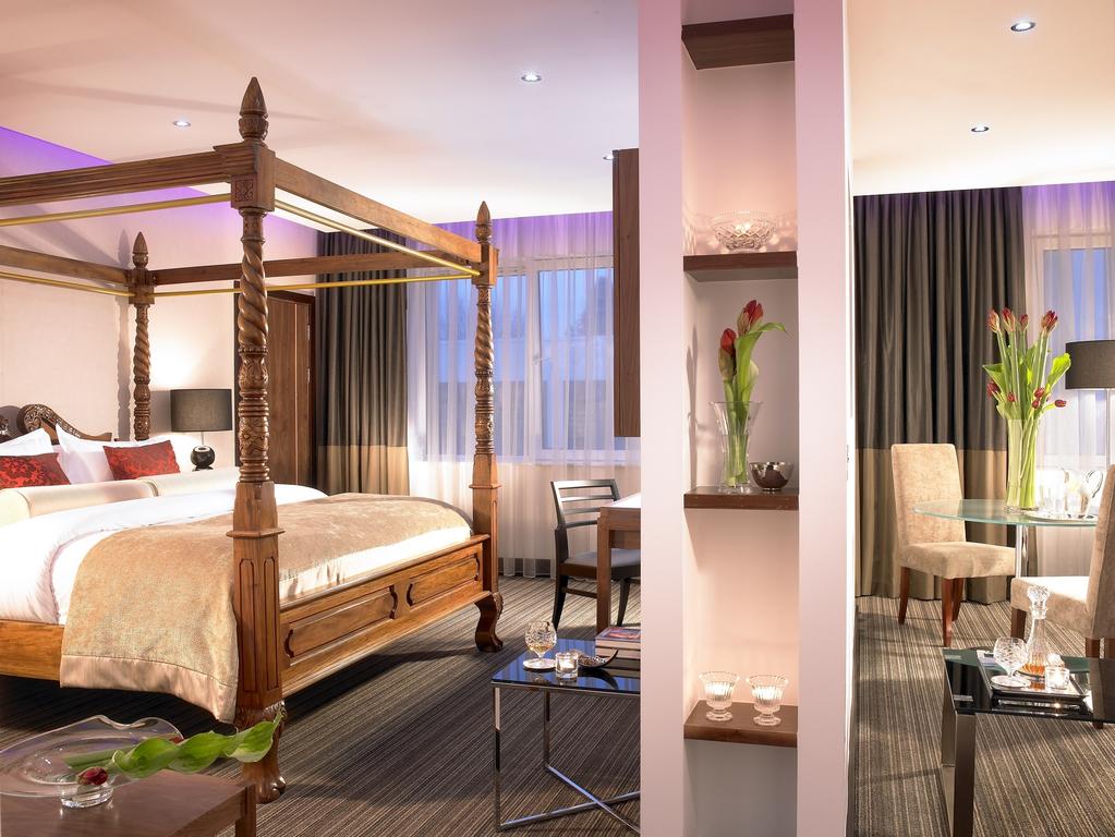 Family Room Standard