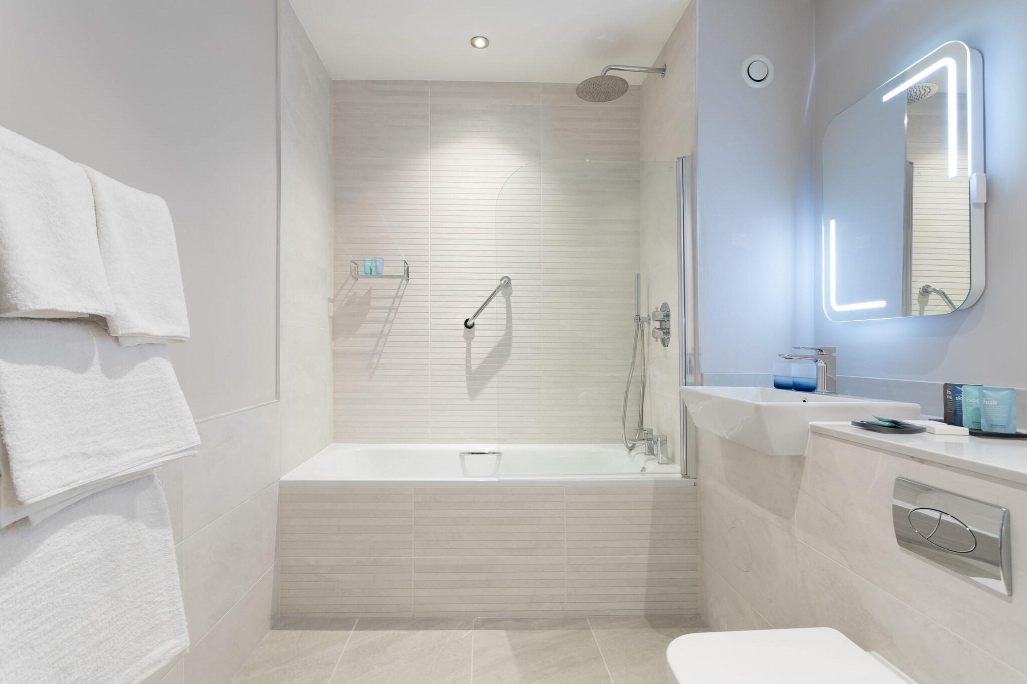 Double or Twin Executive King Bed