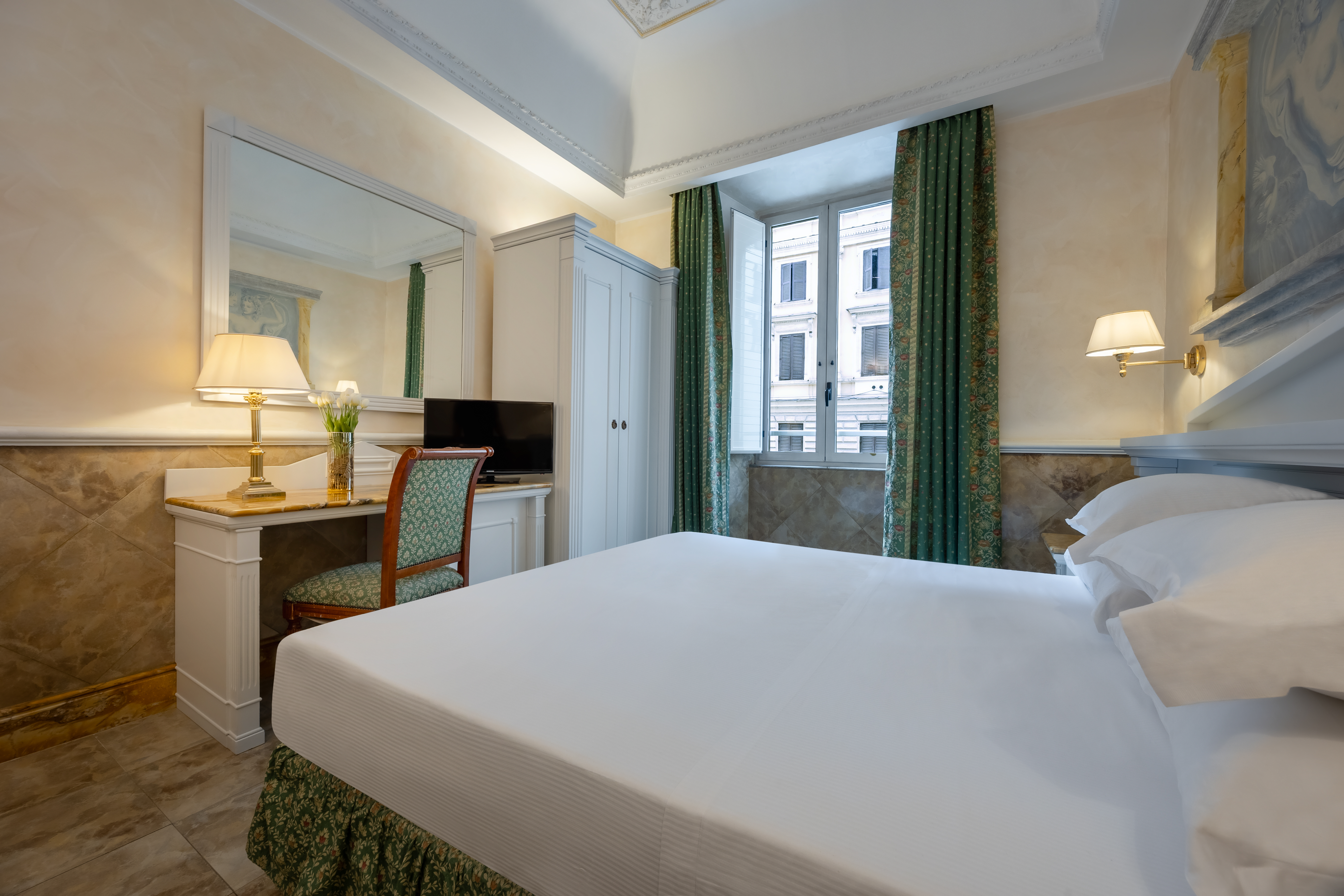 Double or Twin Deluxe