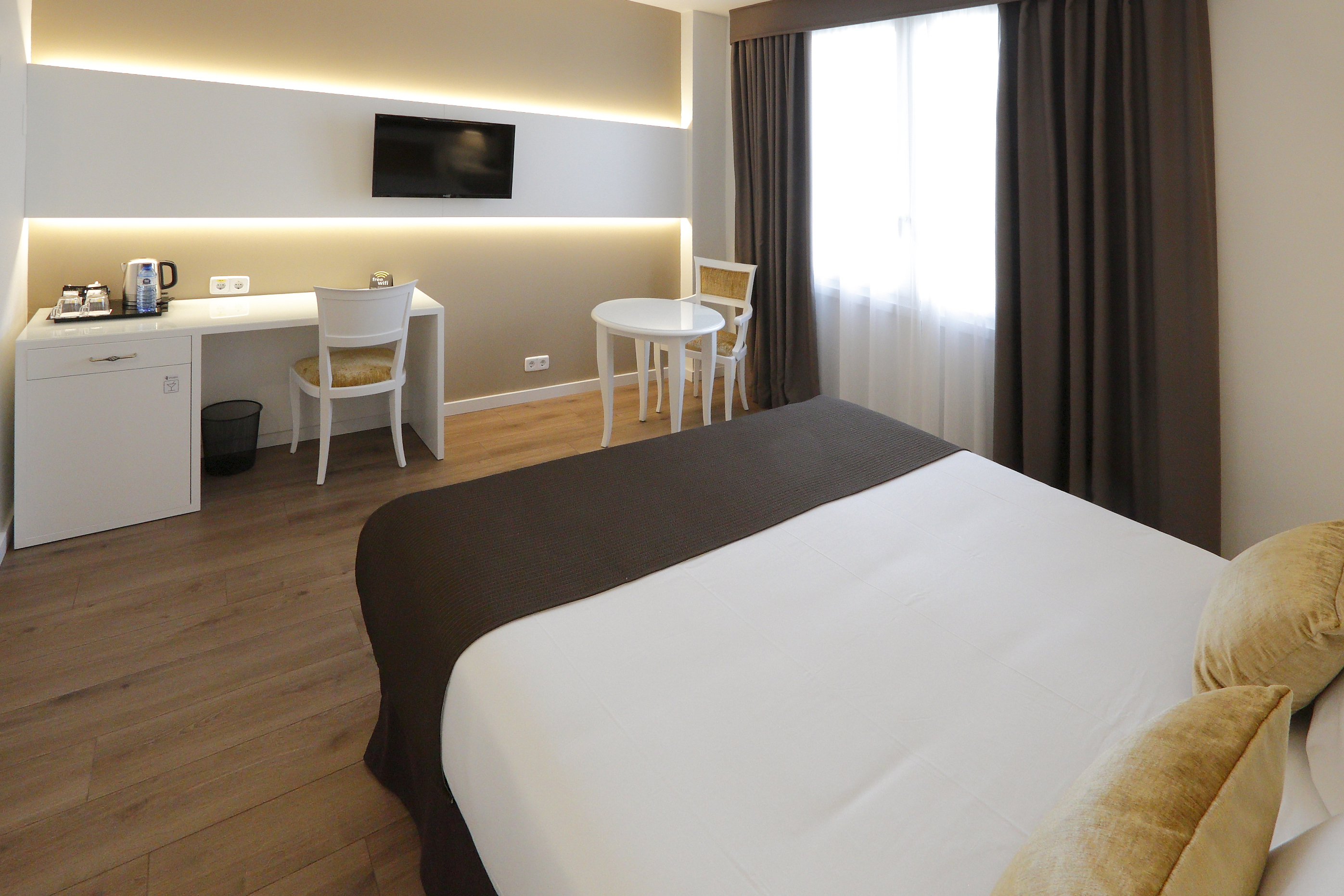 Double or Twin Standard