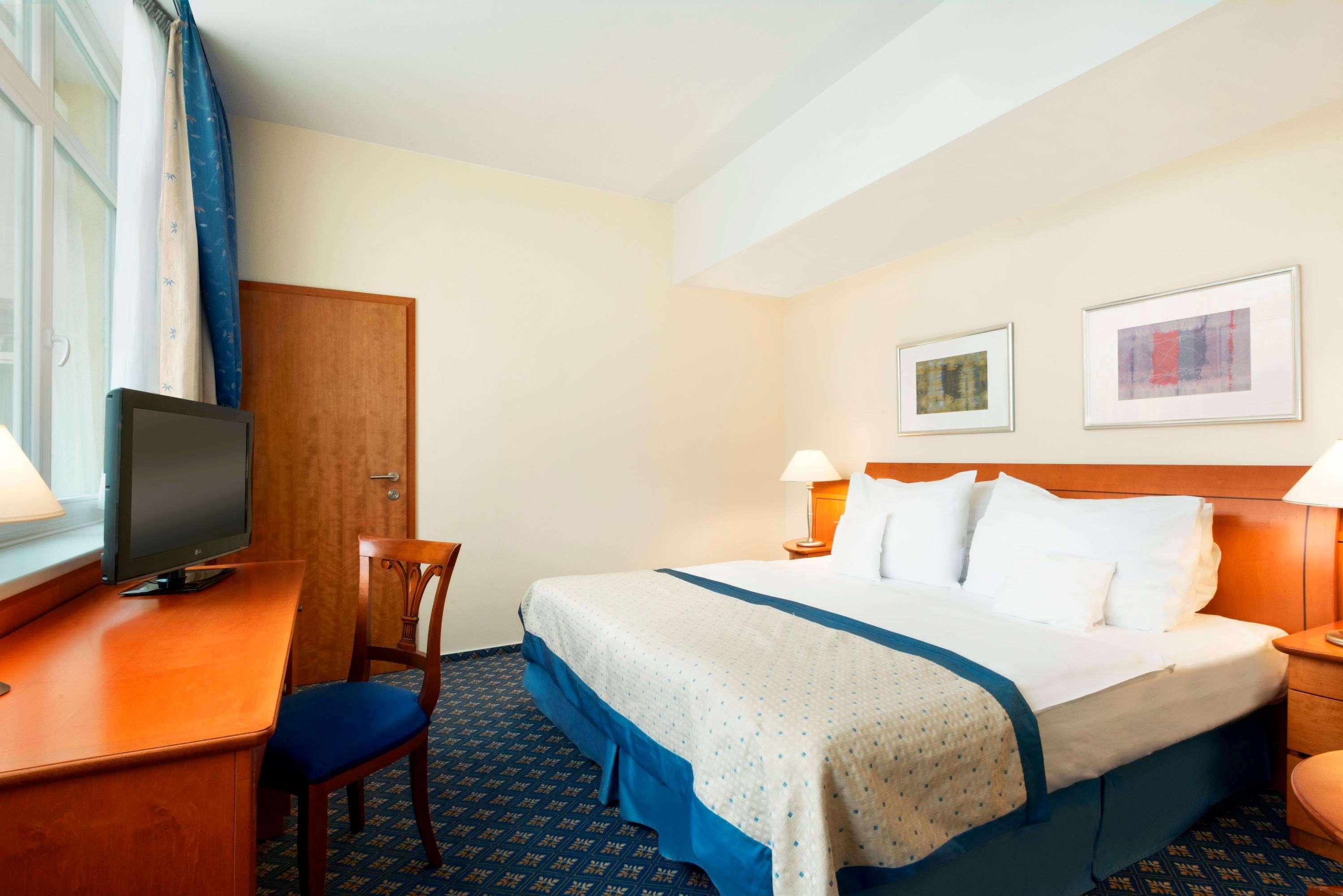 Suite King Bed Non Smoking