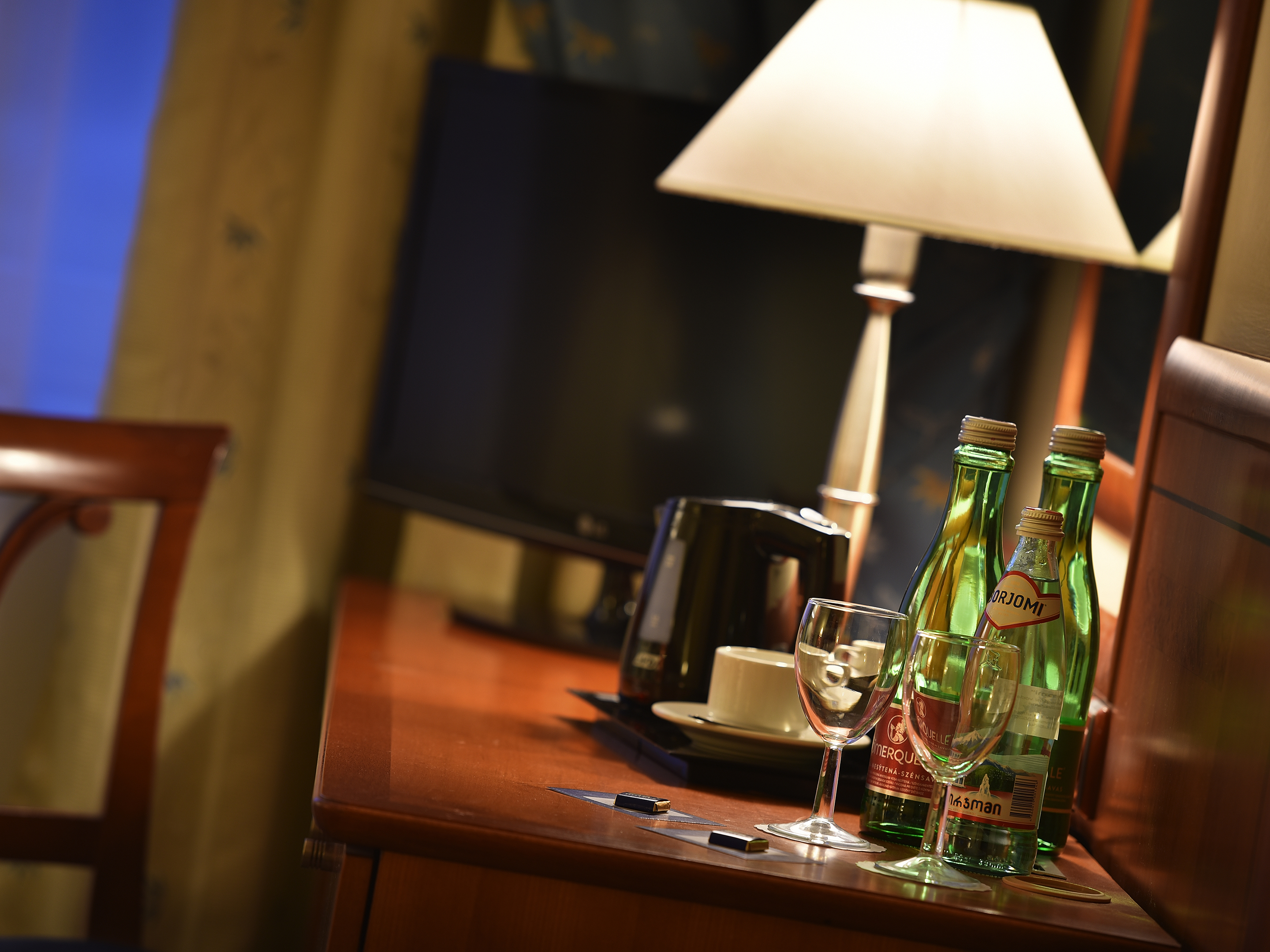 Double or Twin Standard