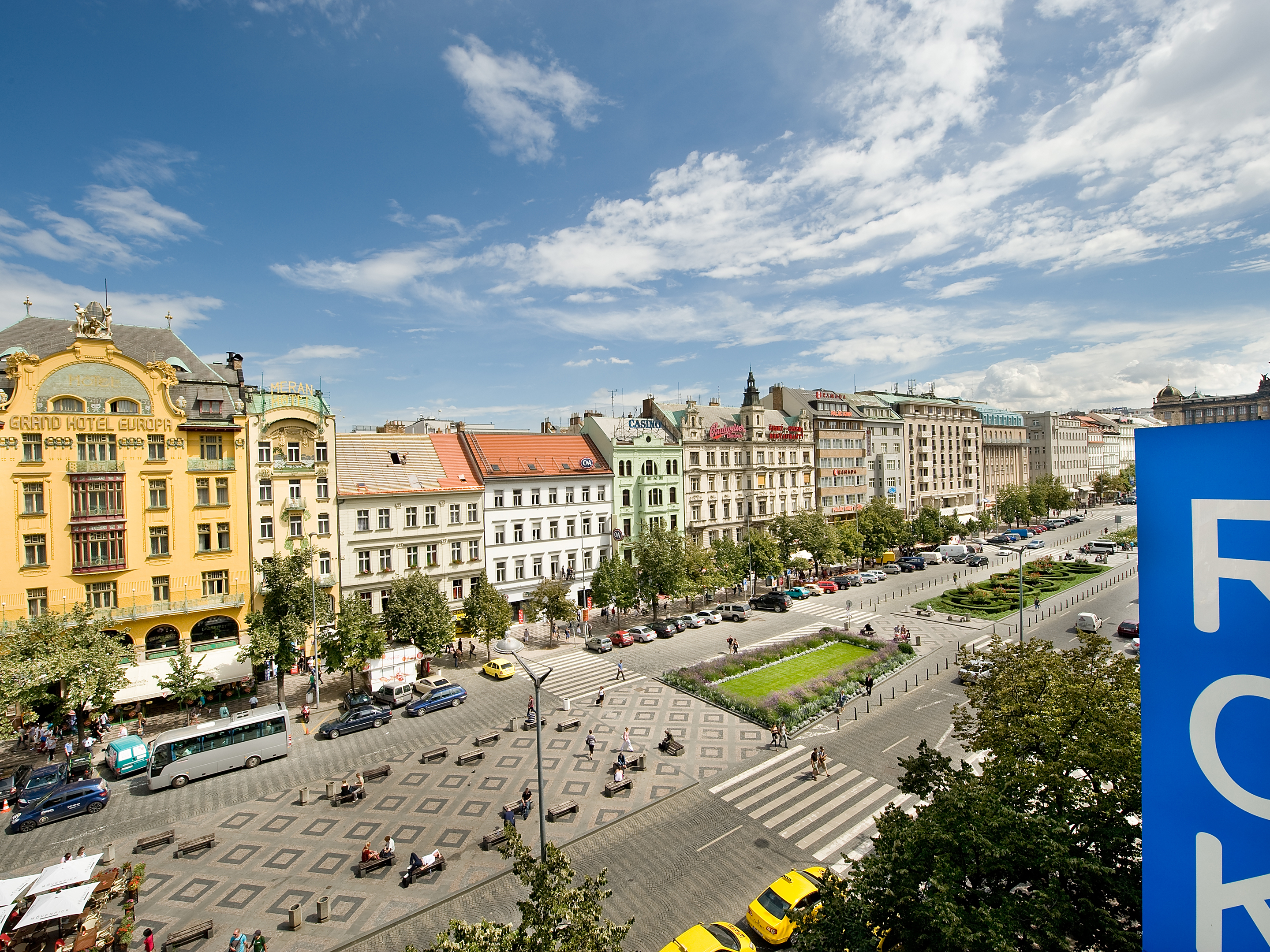 Double or Twin Standard