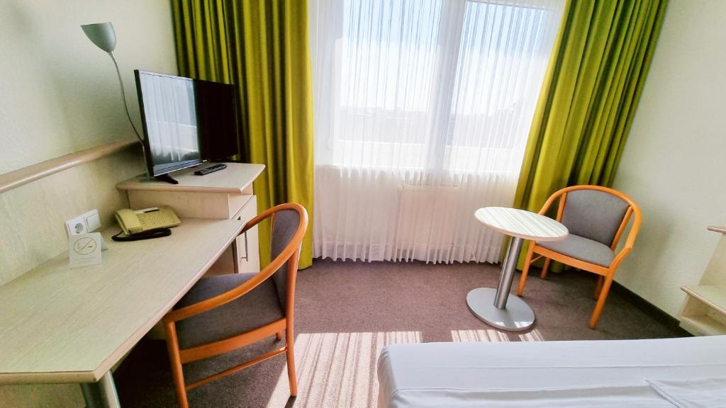 Apartment Capacity 1