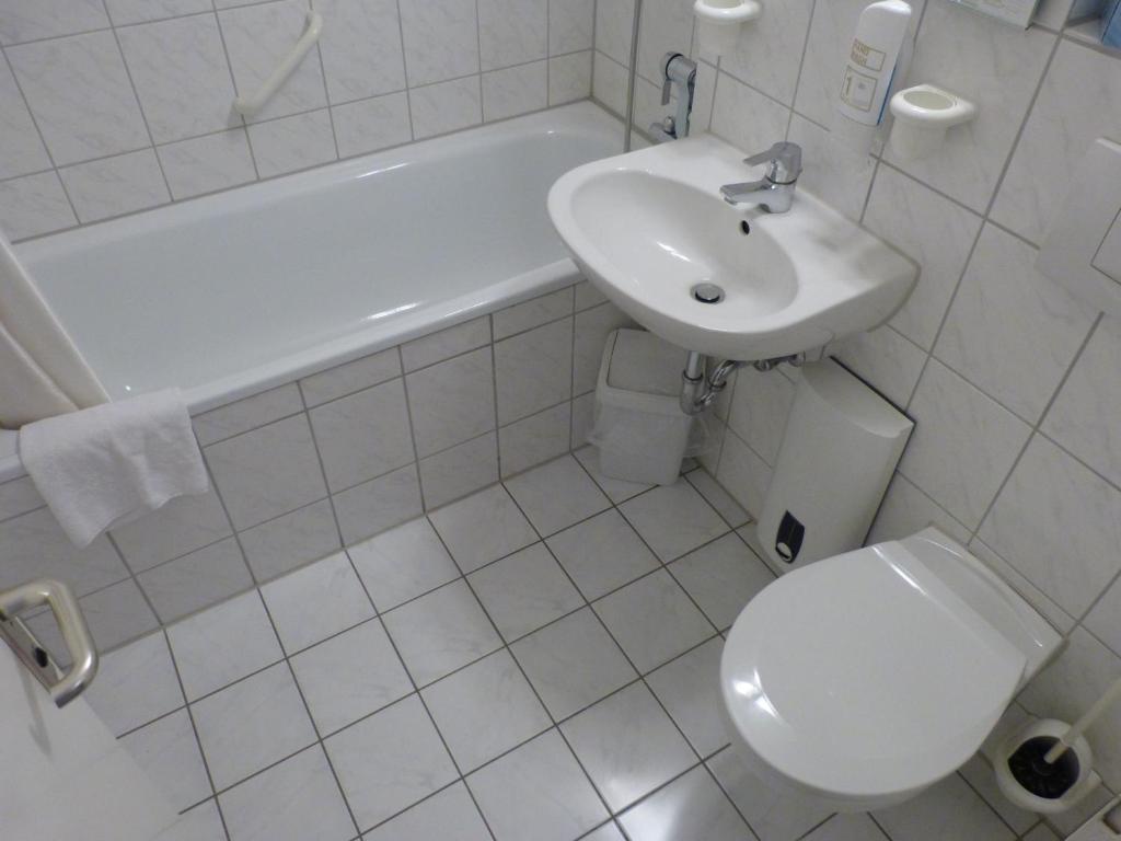 Apartment Capacity 1