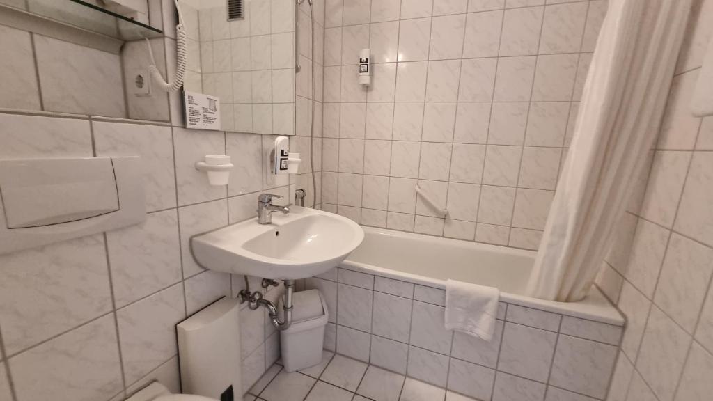 Apartment Capacity 1