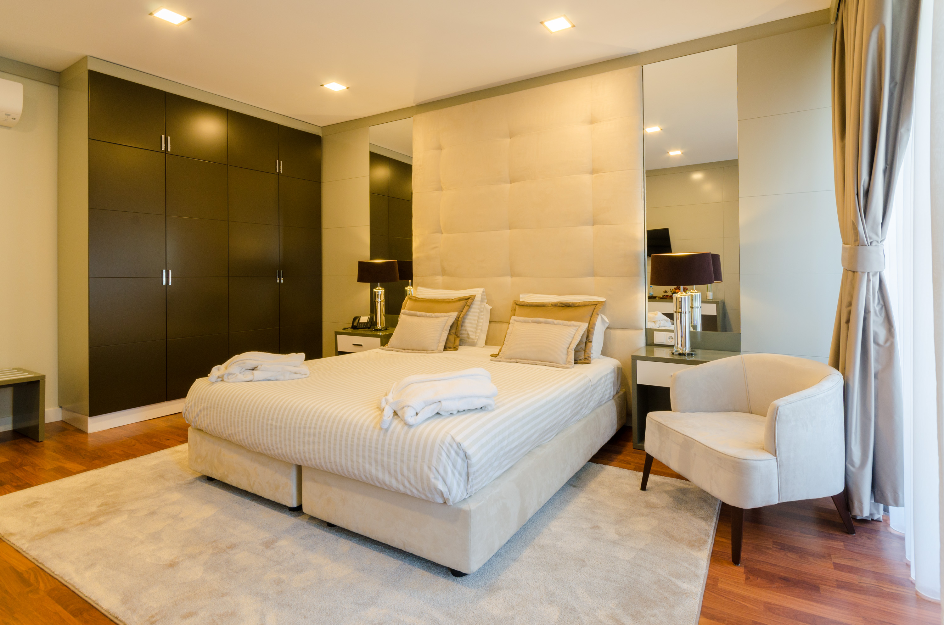 Double Superior with Views