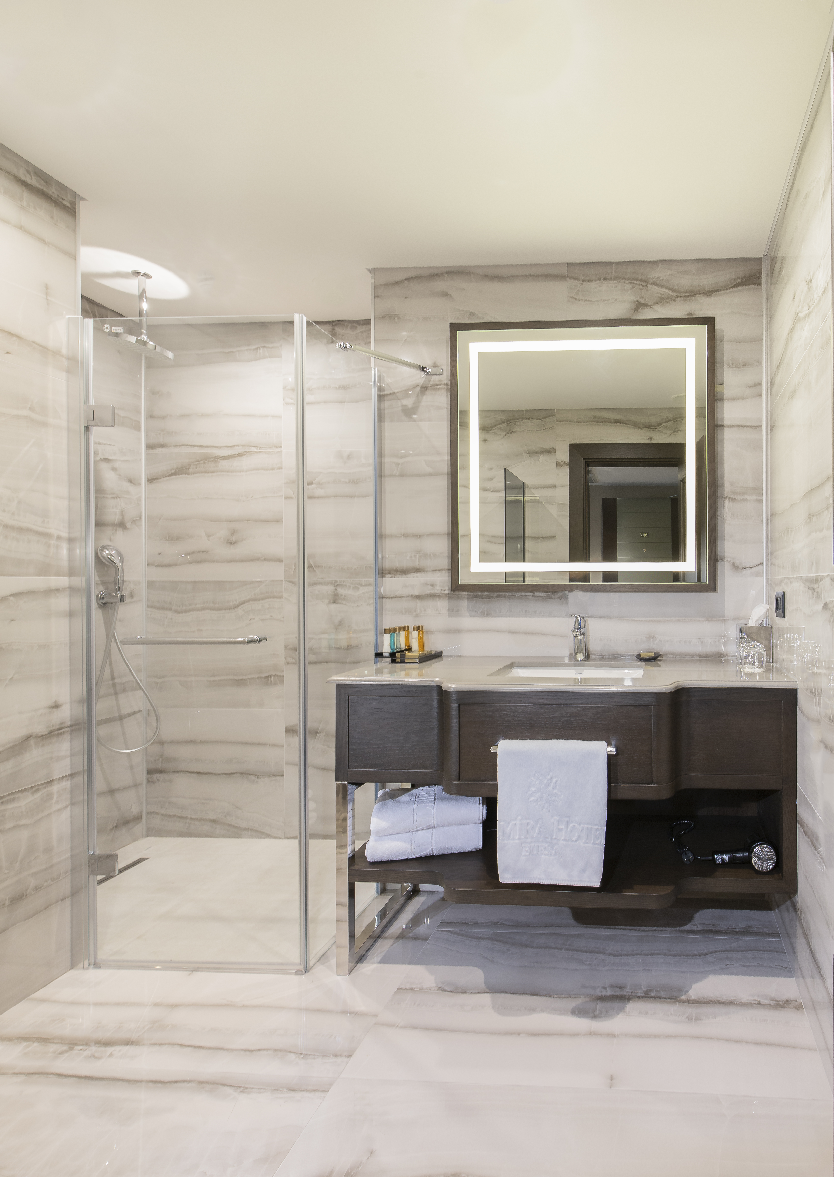 Family Room Superior