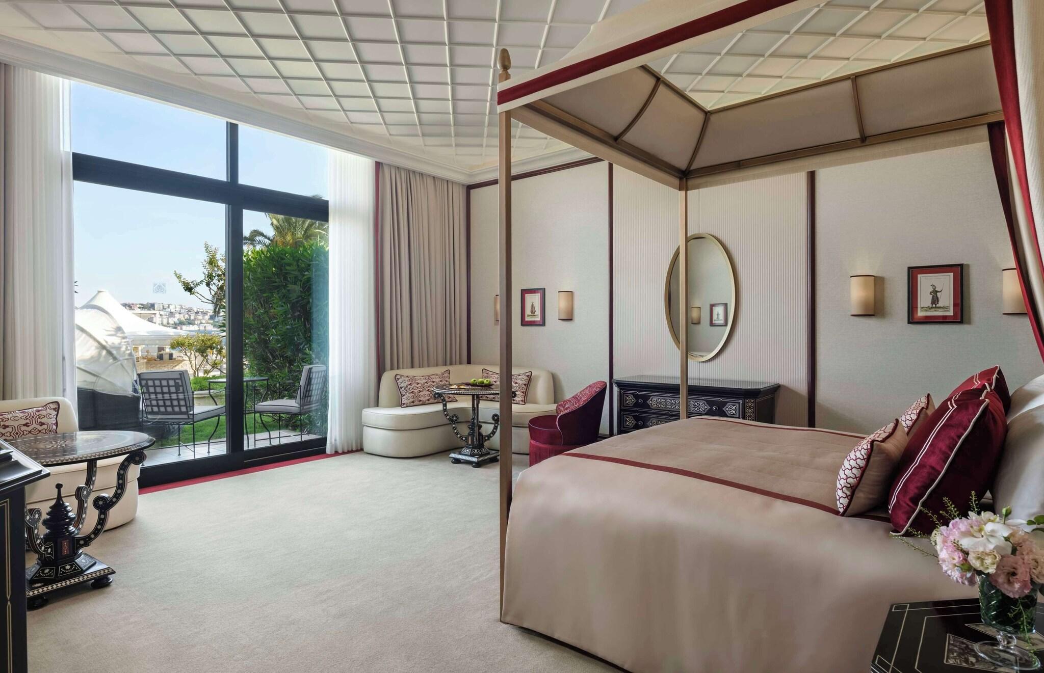 Double Superior King Bed