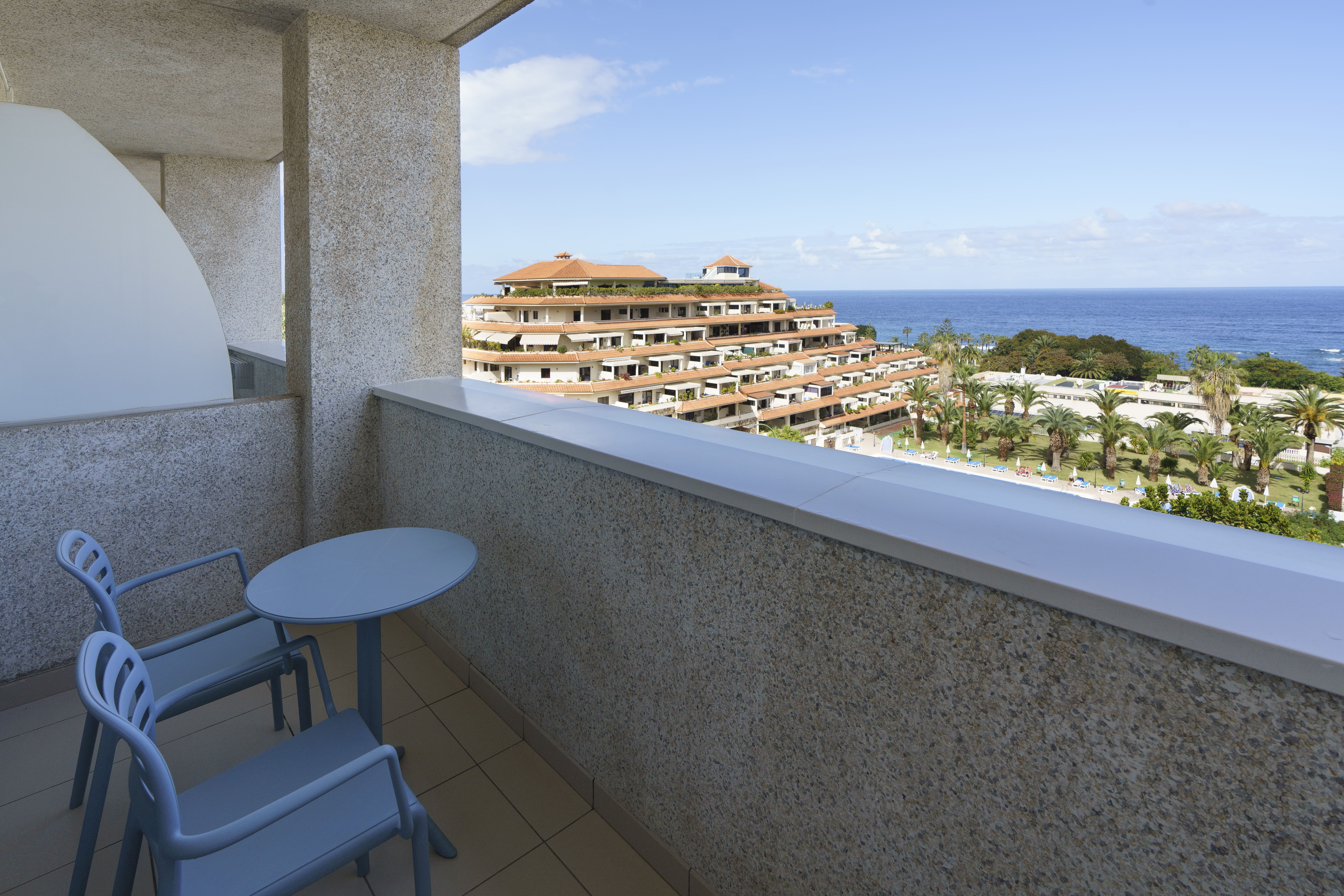 Double Single Sea View