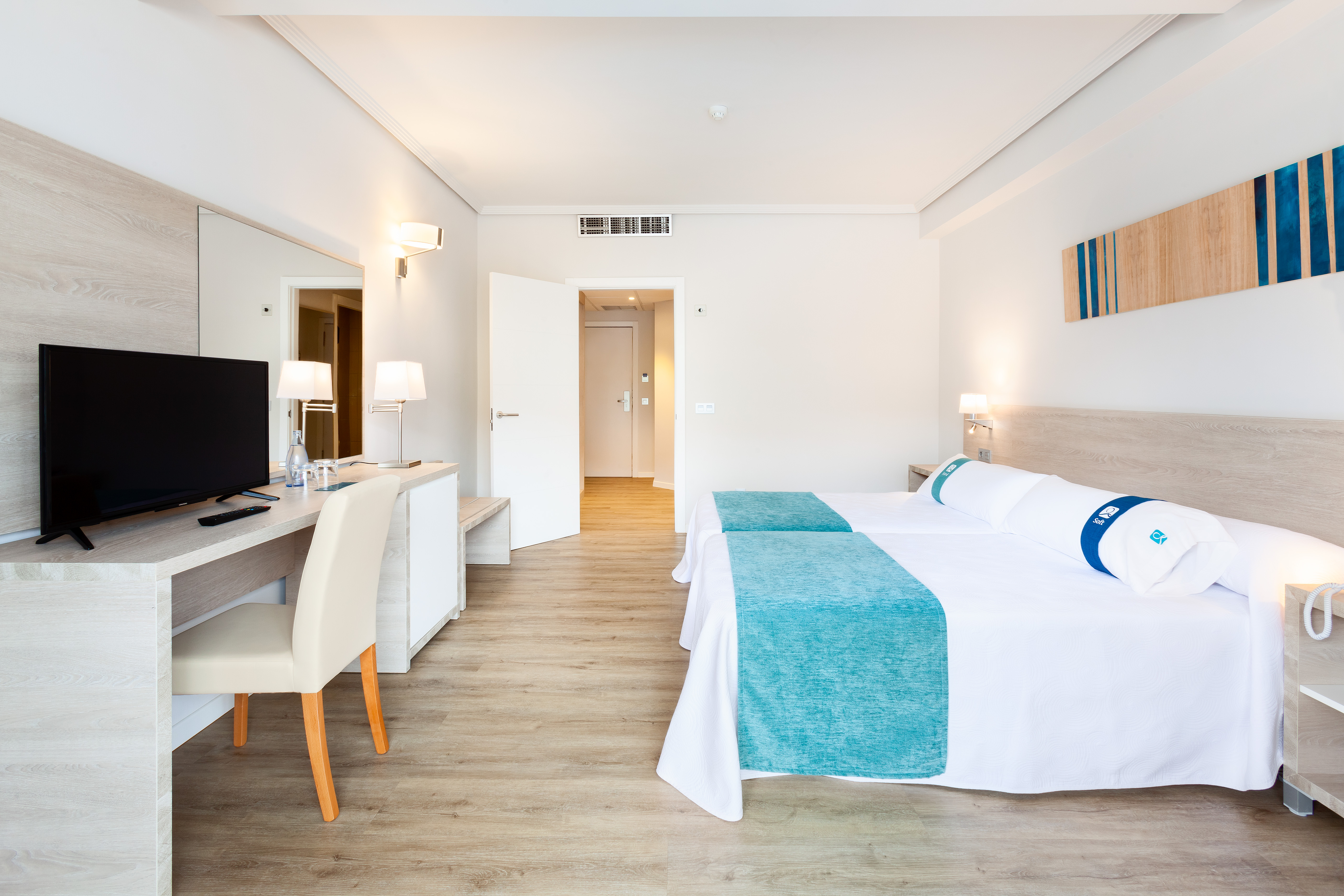 Double or Twin Superior