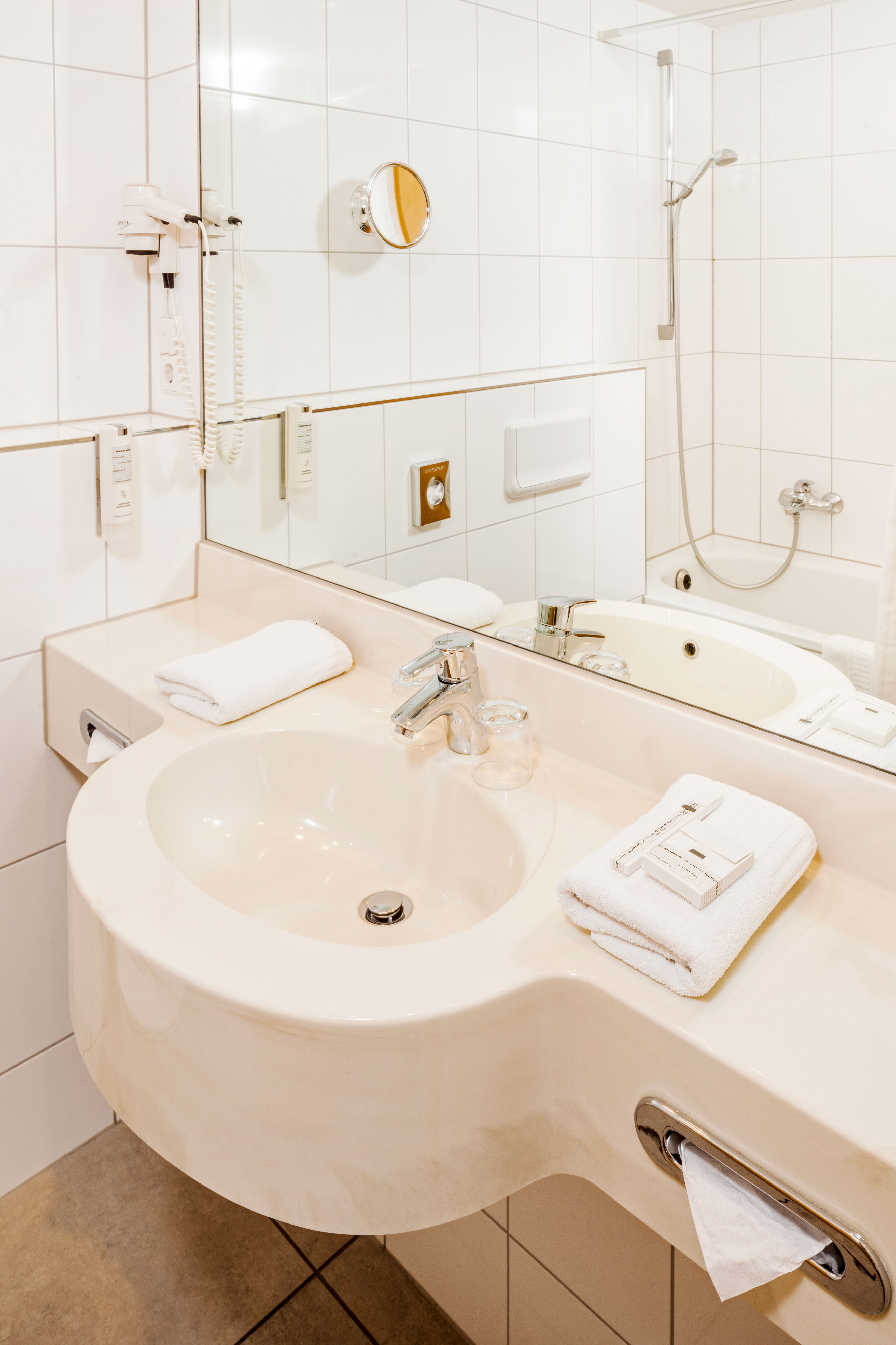 Double or Twin Superior