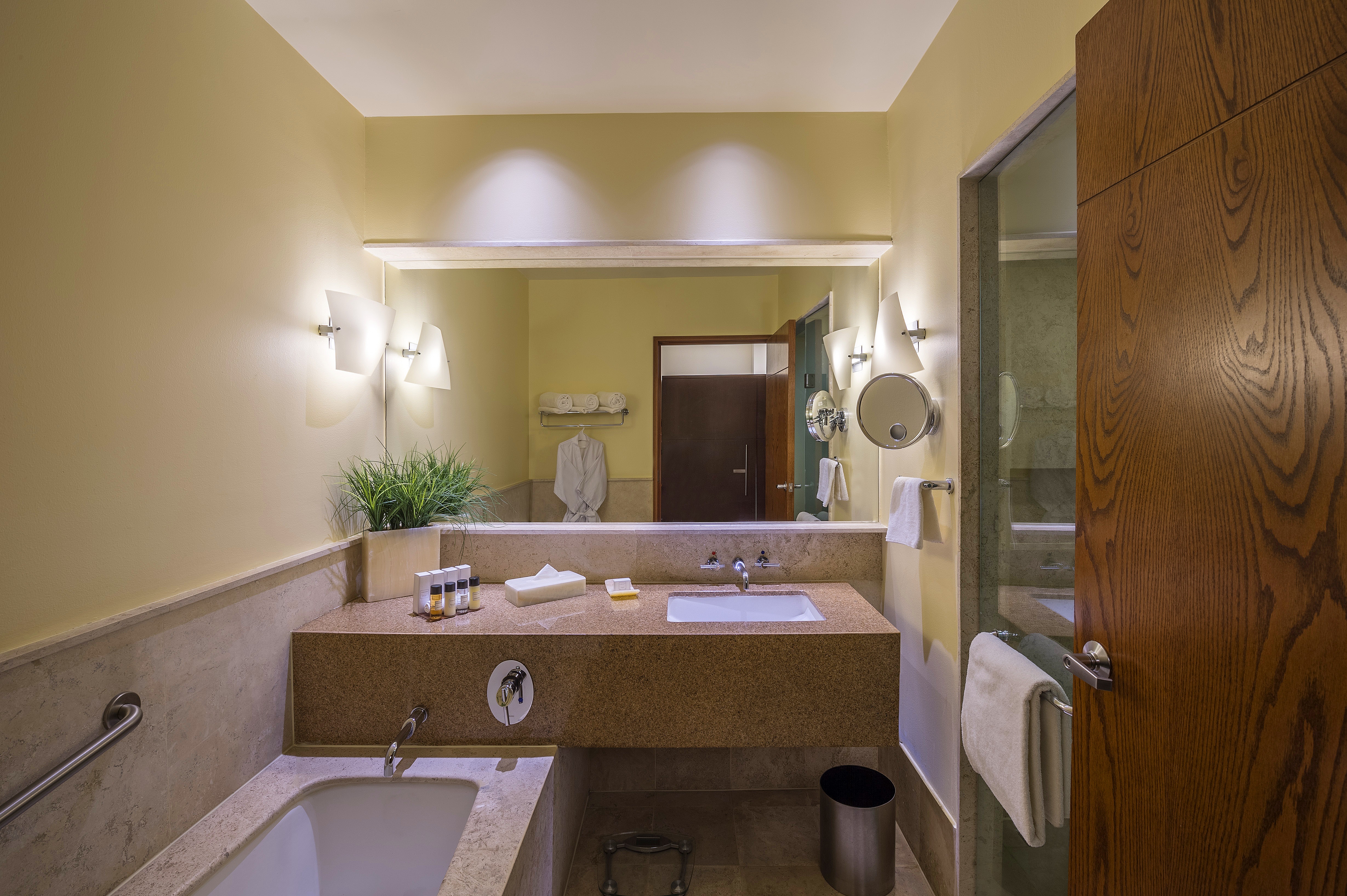 Room Deluxe Two Double Beds