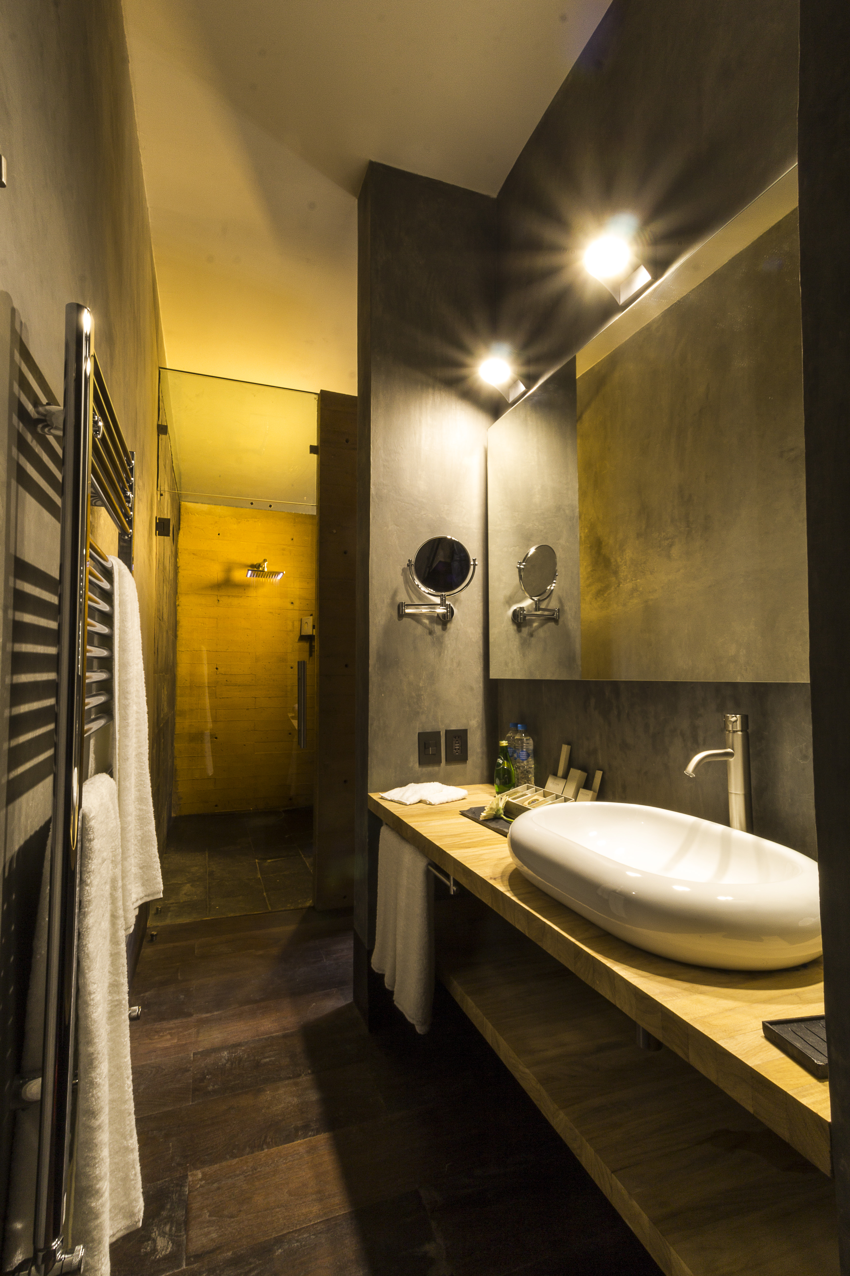 Junior Suite King Bed One Bedroom 