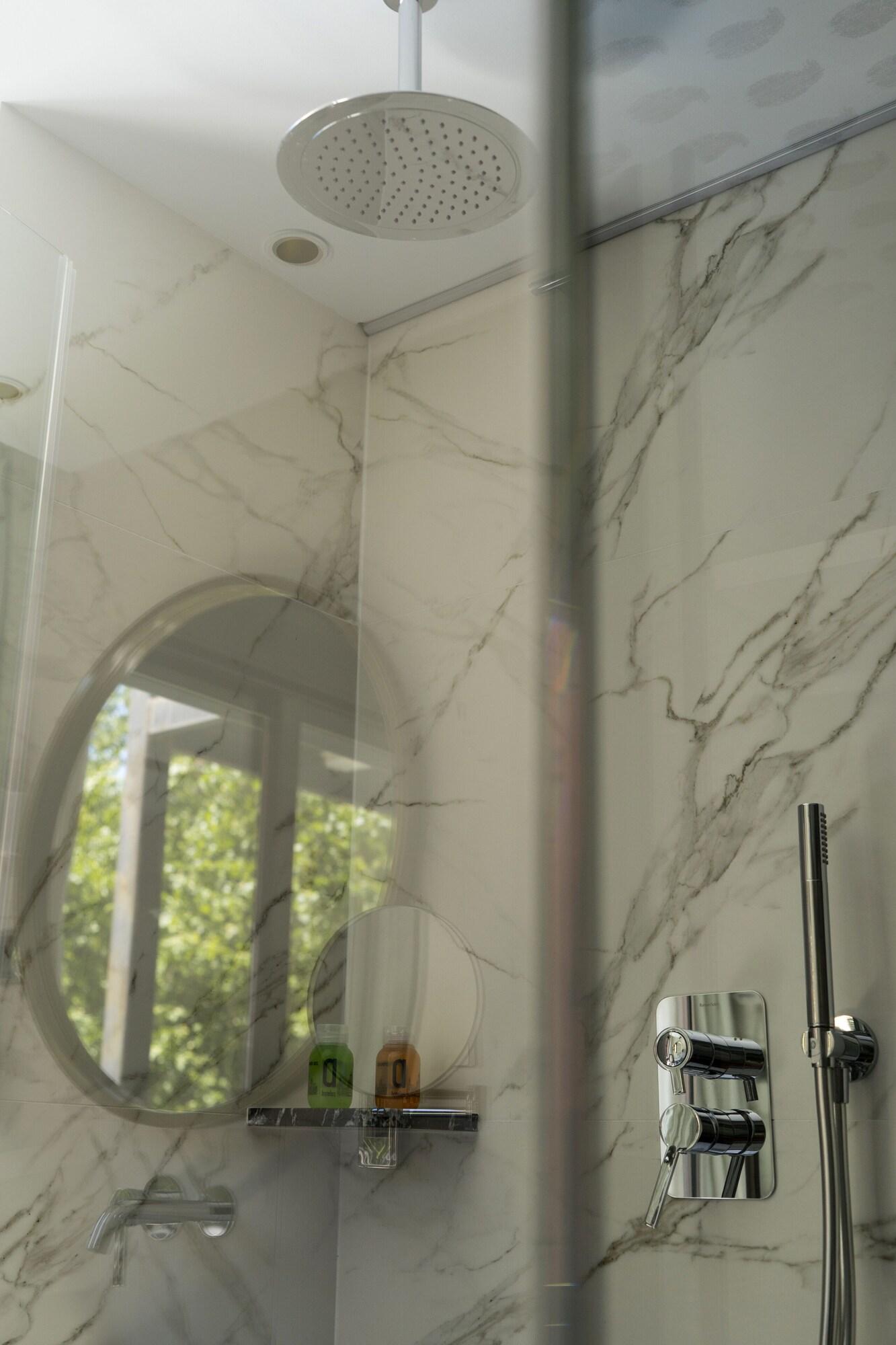 Family Room Deluxe Two Double Beds