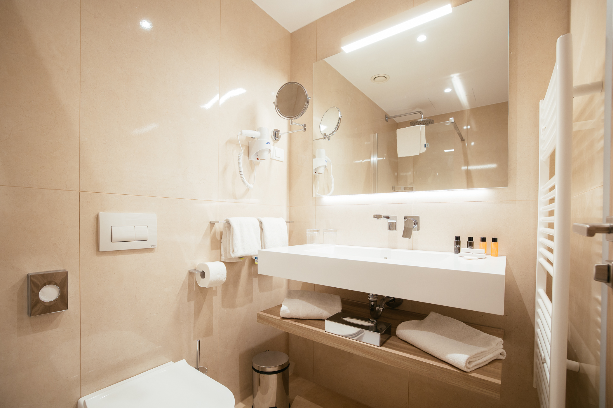 Twin Sea View with Balcony