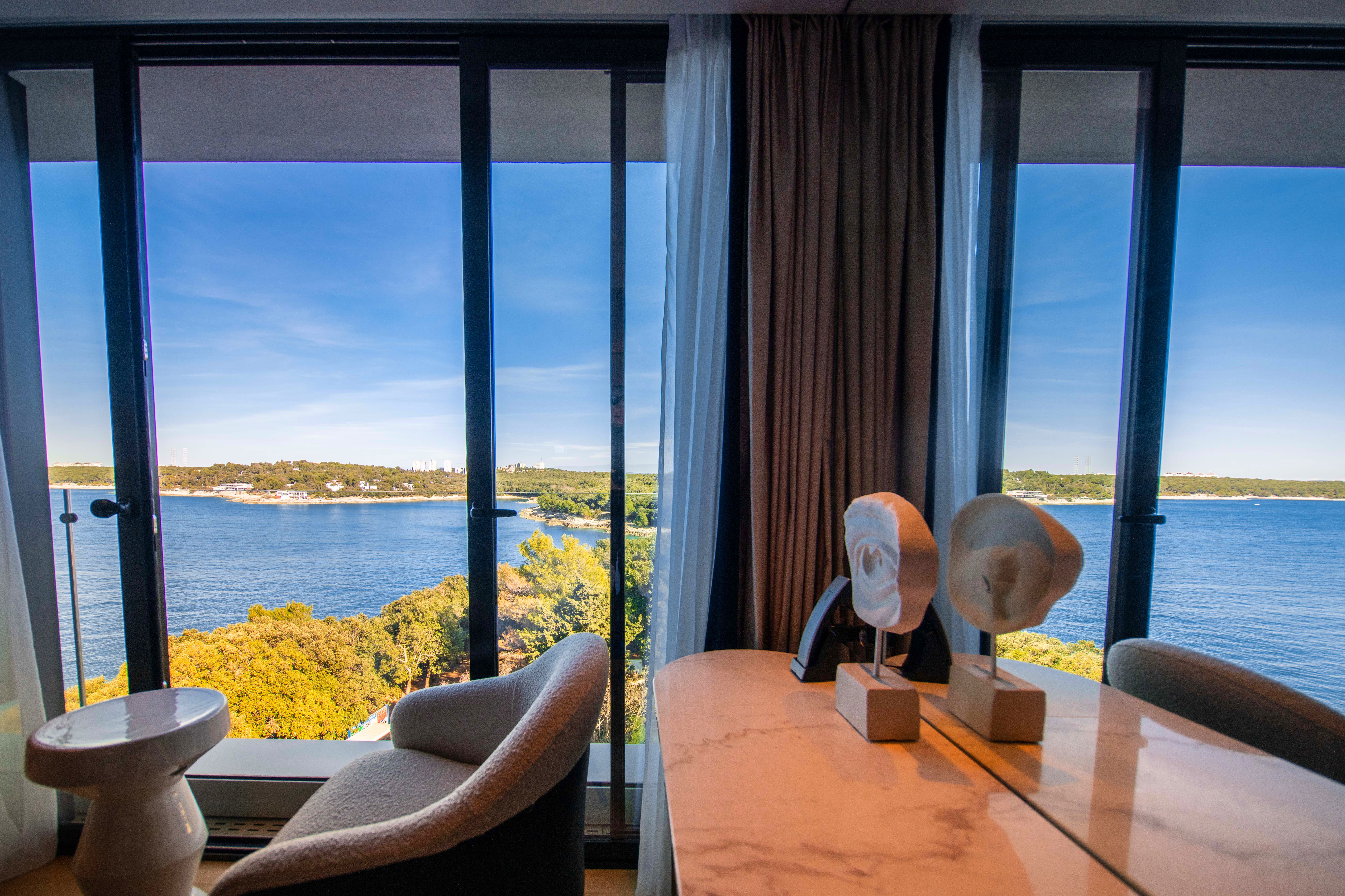 Double Premium Sea View