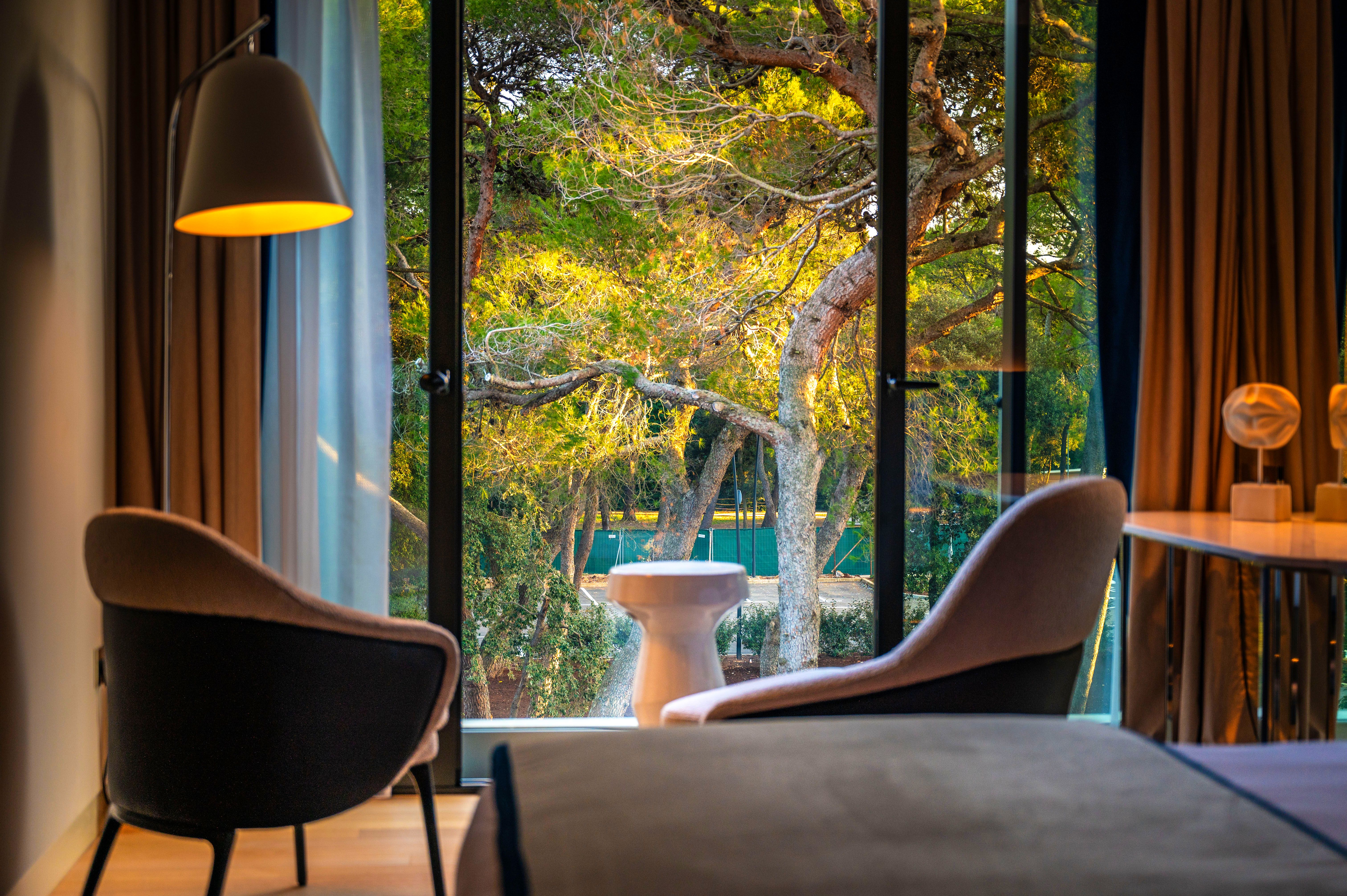 Double Premium Garden View