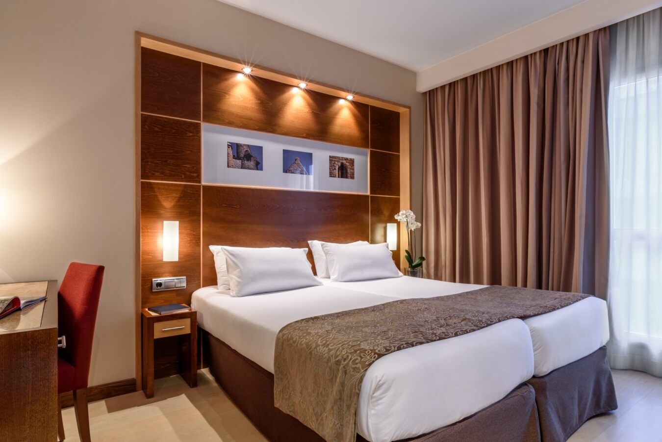 Double or Twin Standard