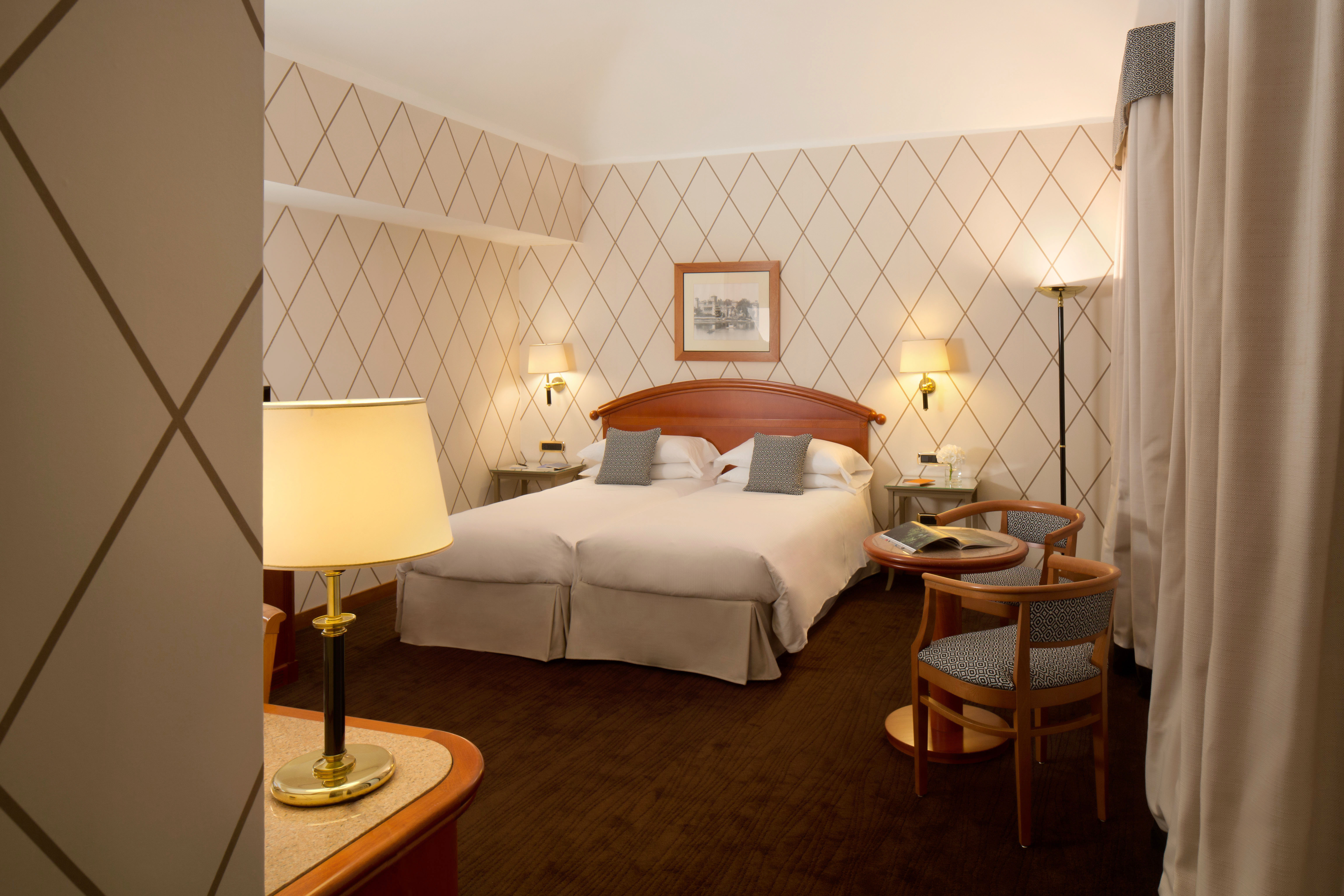 Double Single Superior