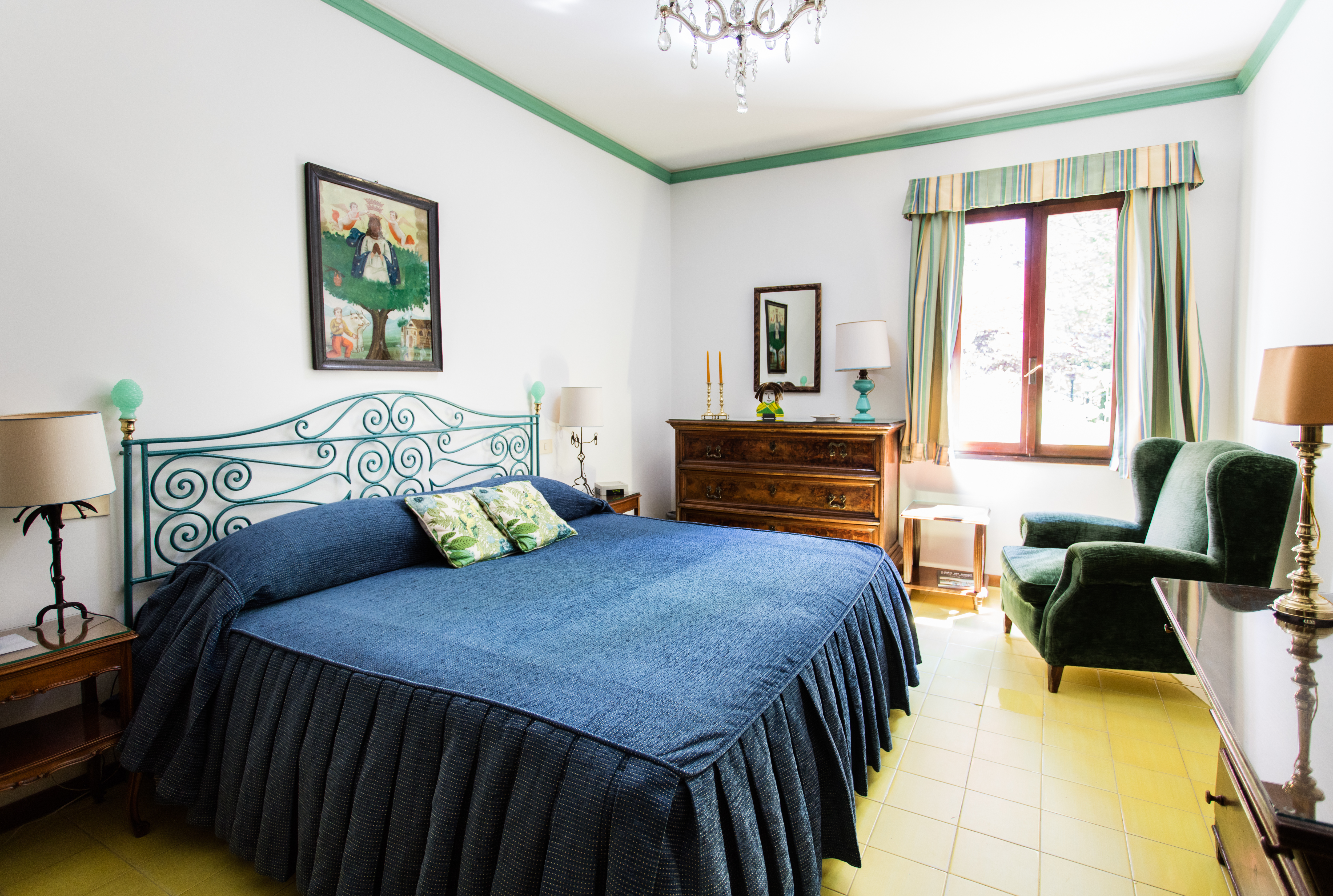 Double or Twin Standard