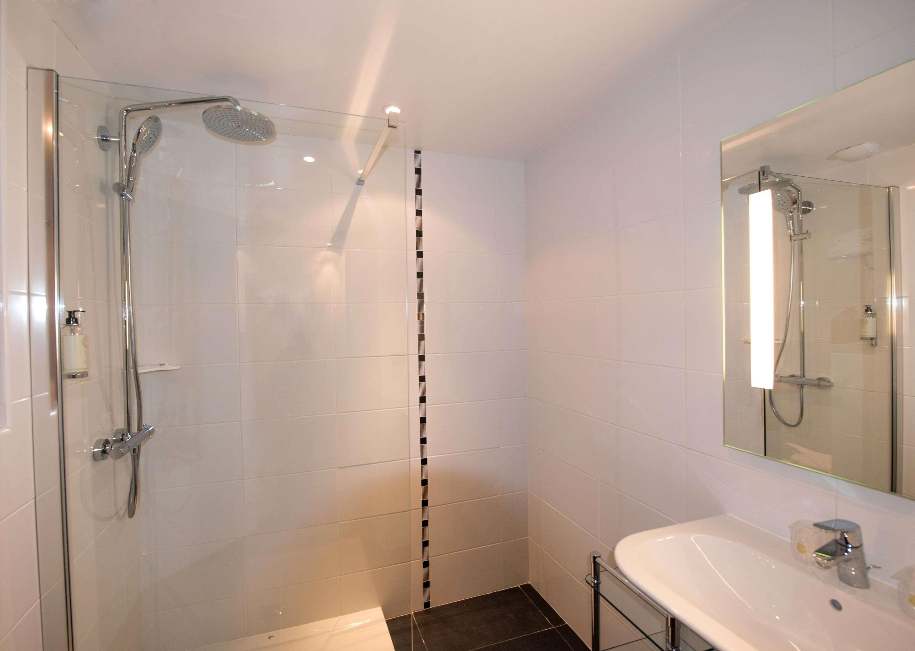 Twin Superior City View