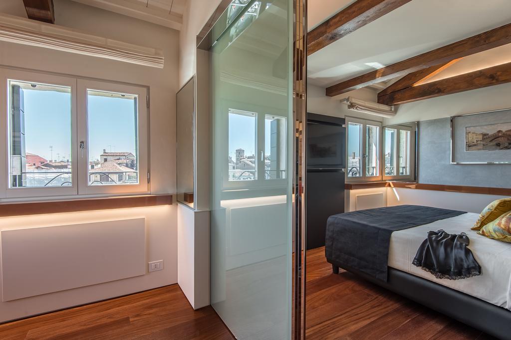 Apartment Deluxe Canal View