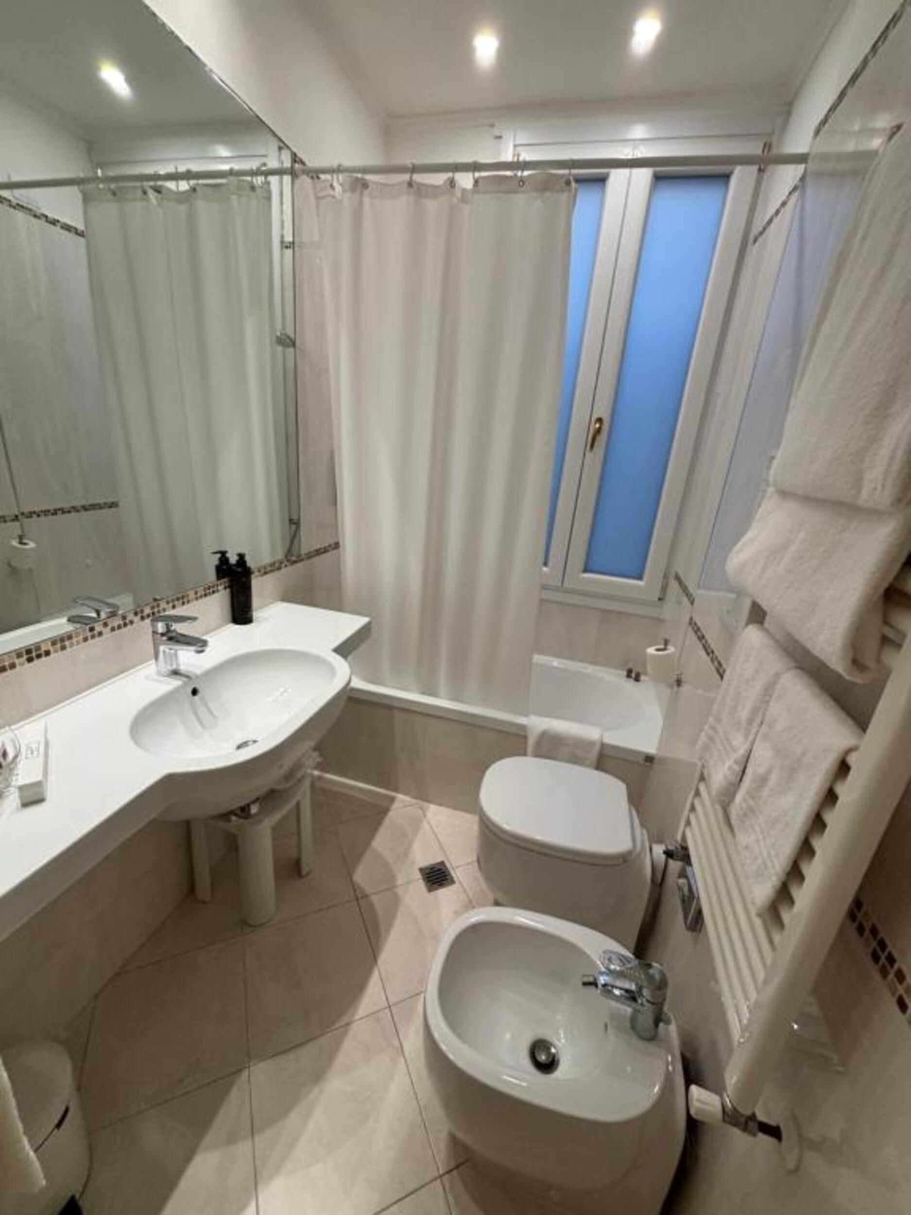 Junior Suite Standard