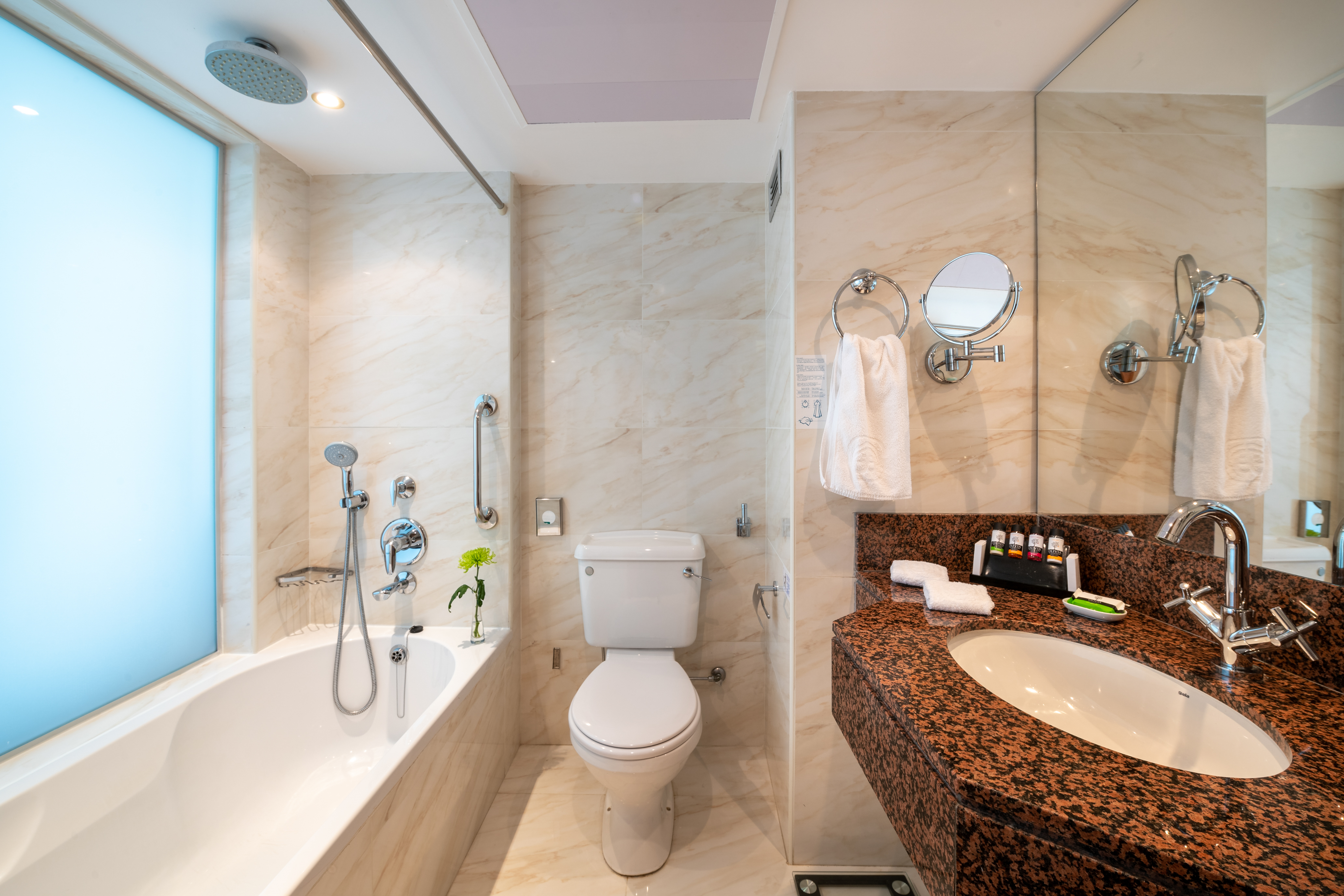 Double or Twin Superior Sea View