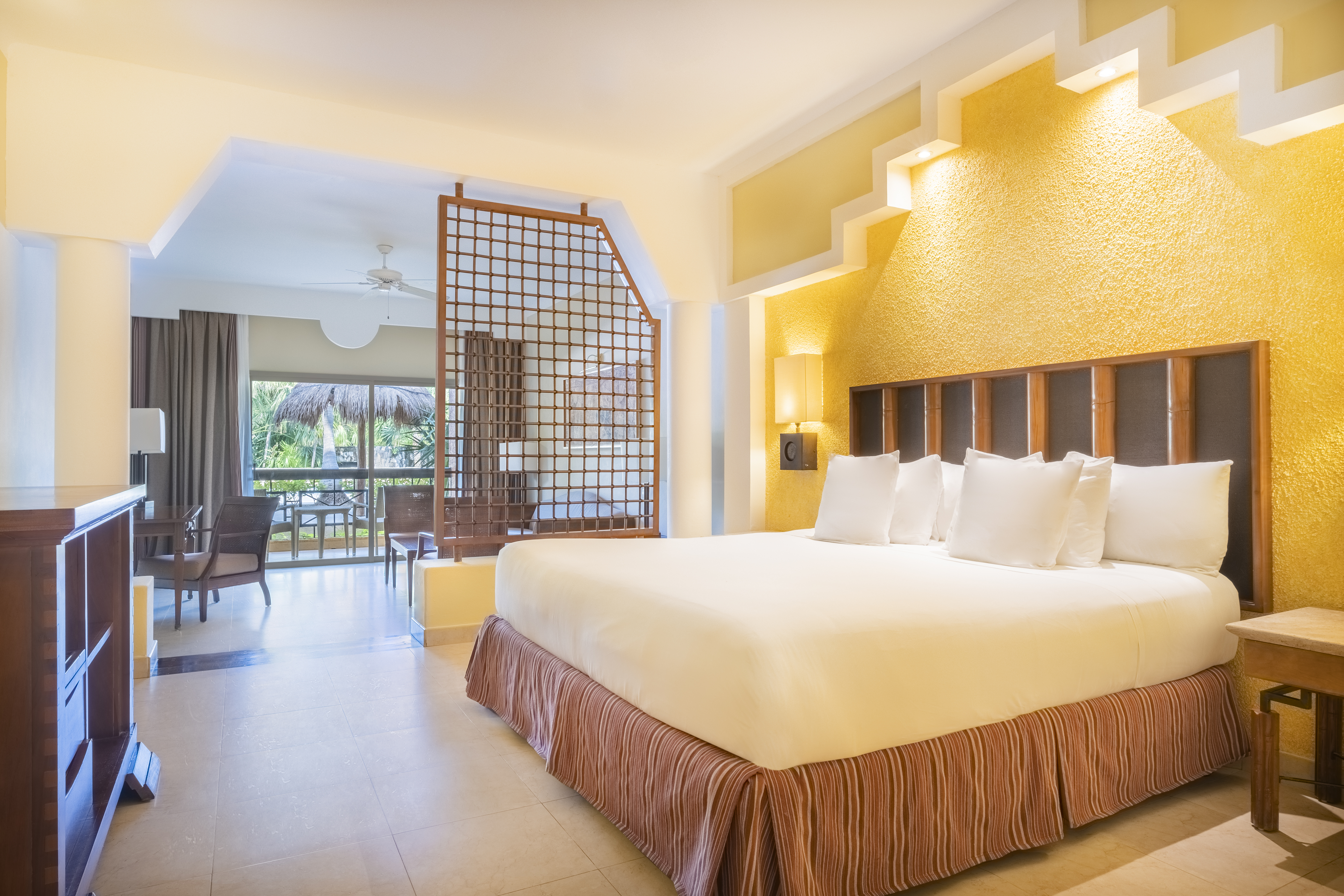 Junior Suite Pool View