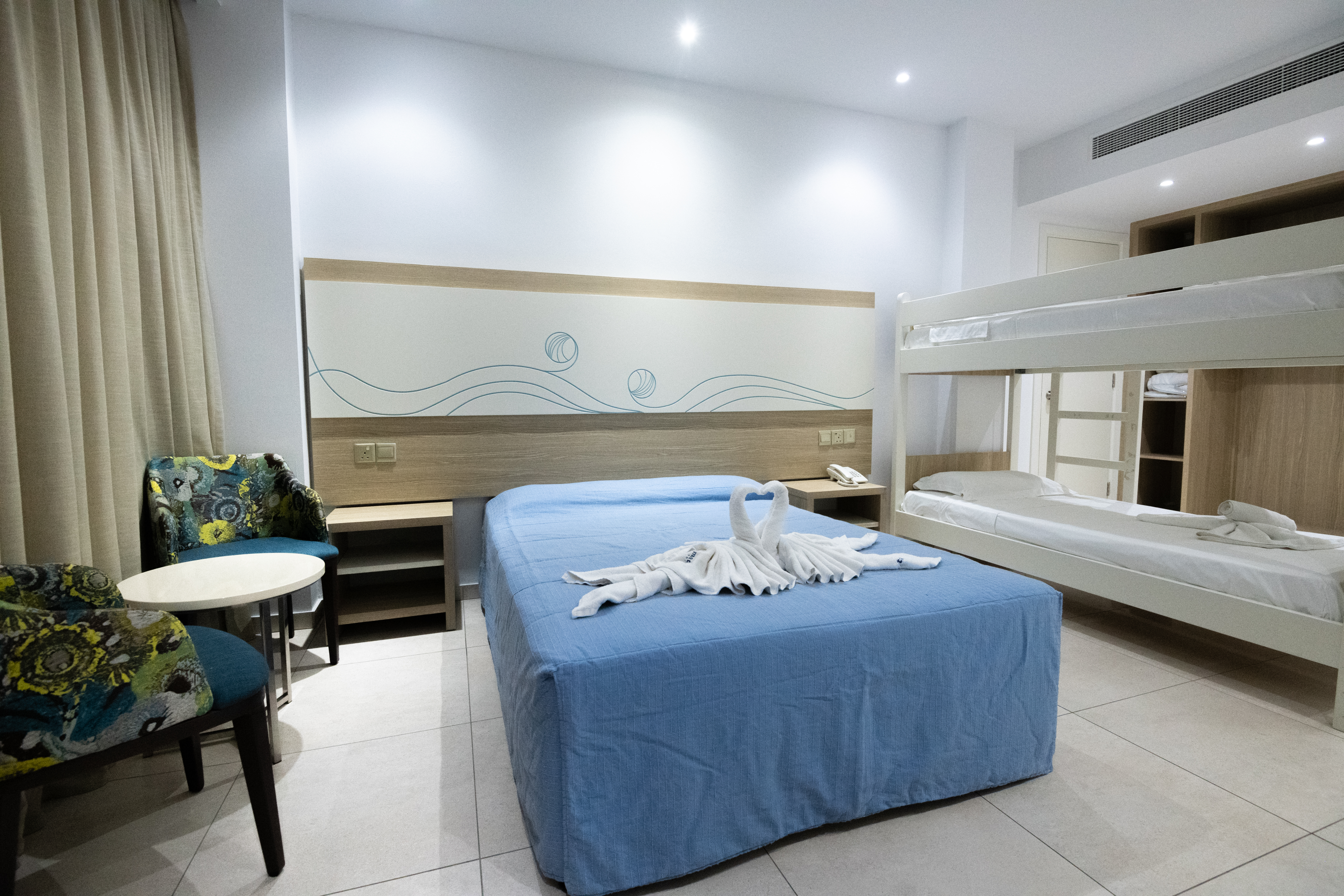 Family Room Superior