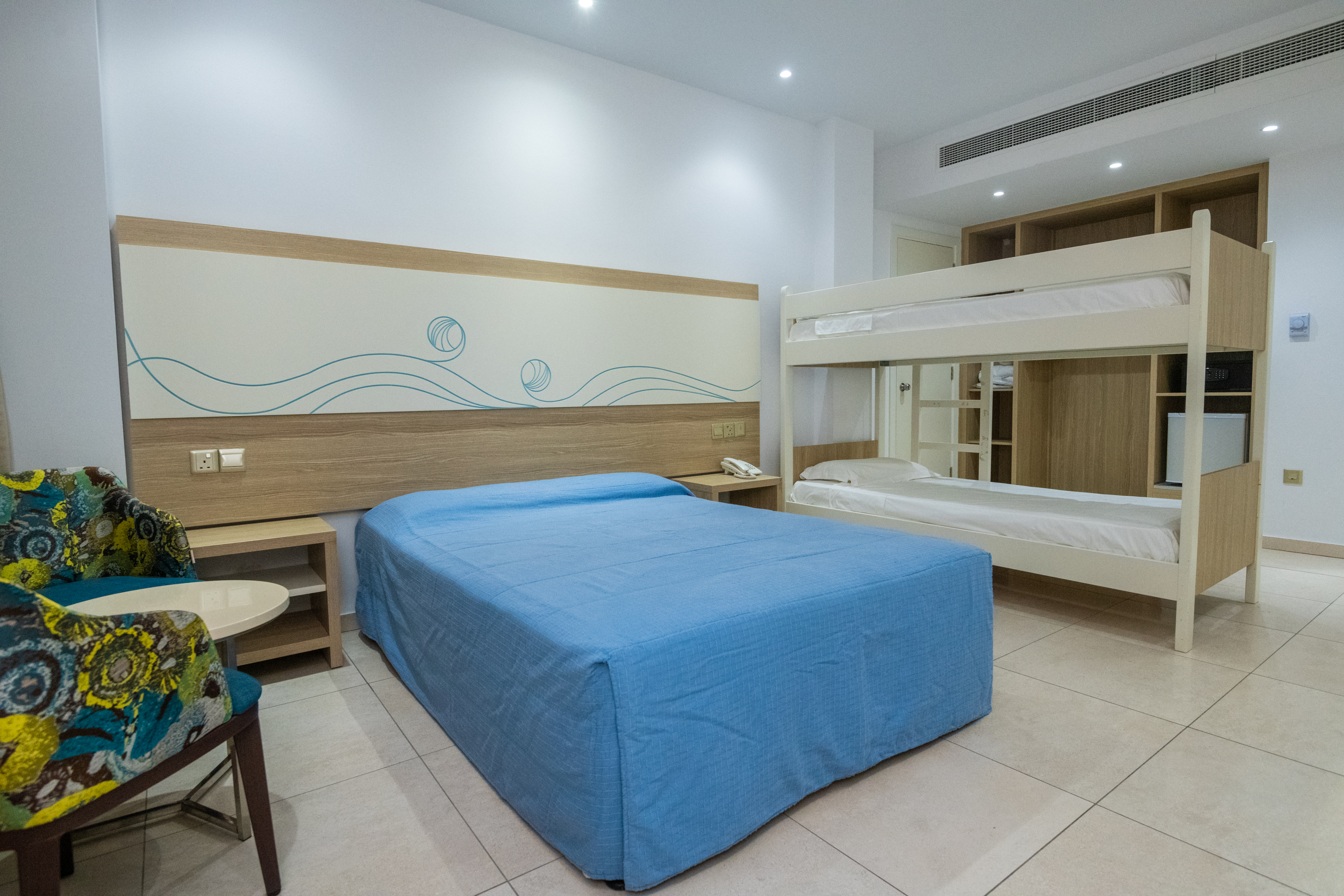 Family Room Superior