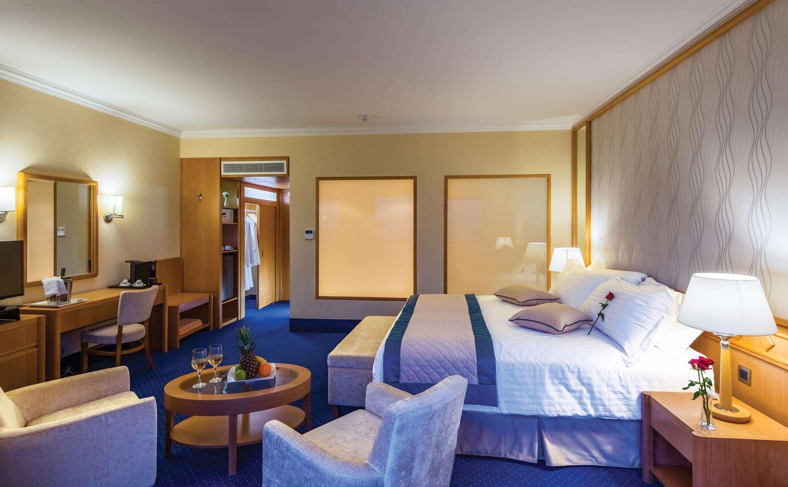 Junior Suite Standard