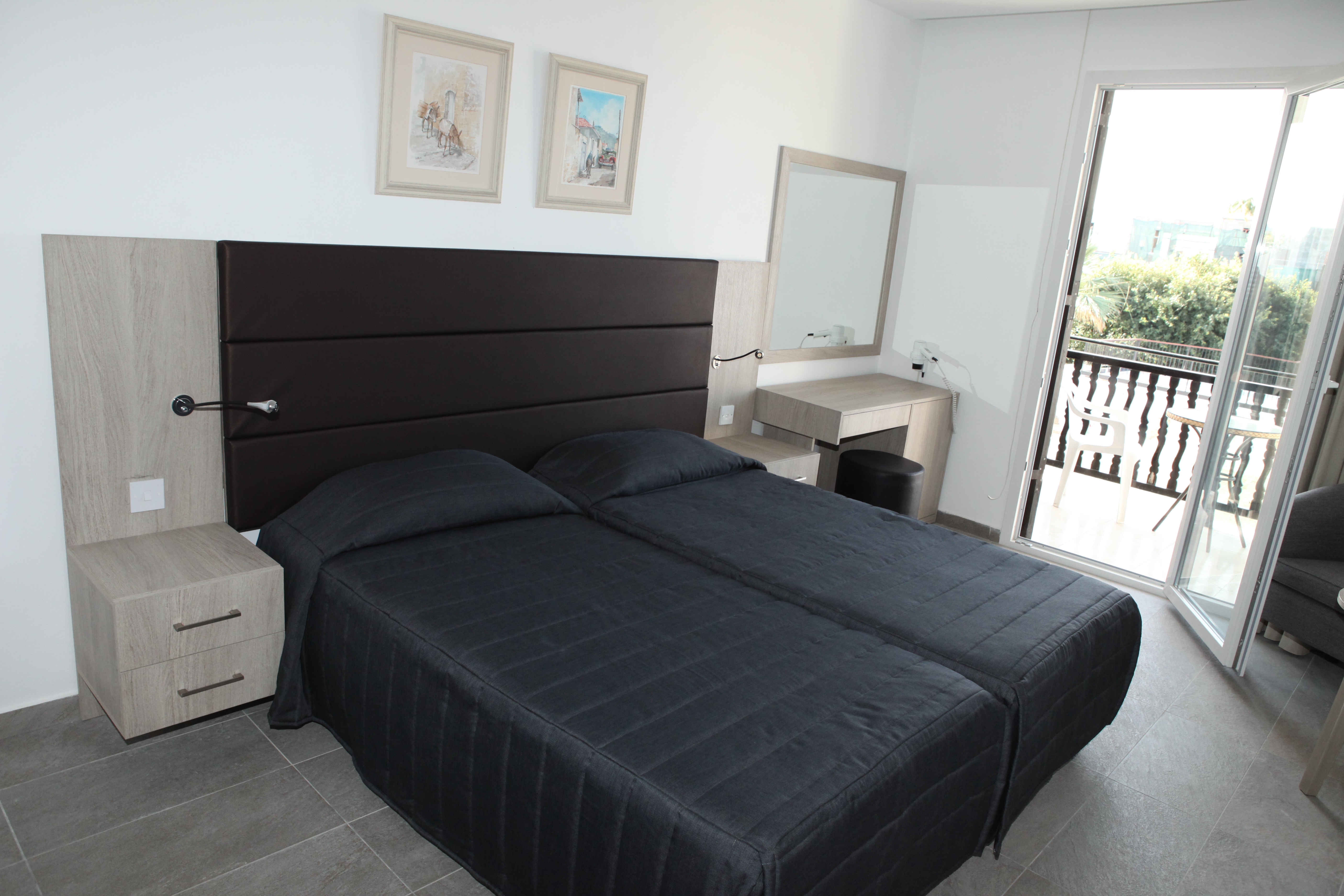 Double or Twin Deluxe