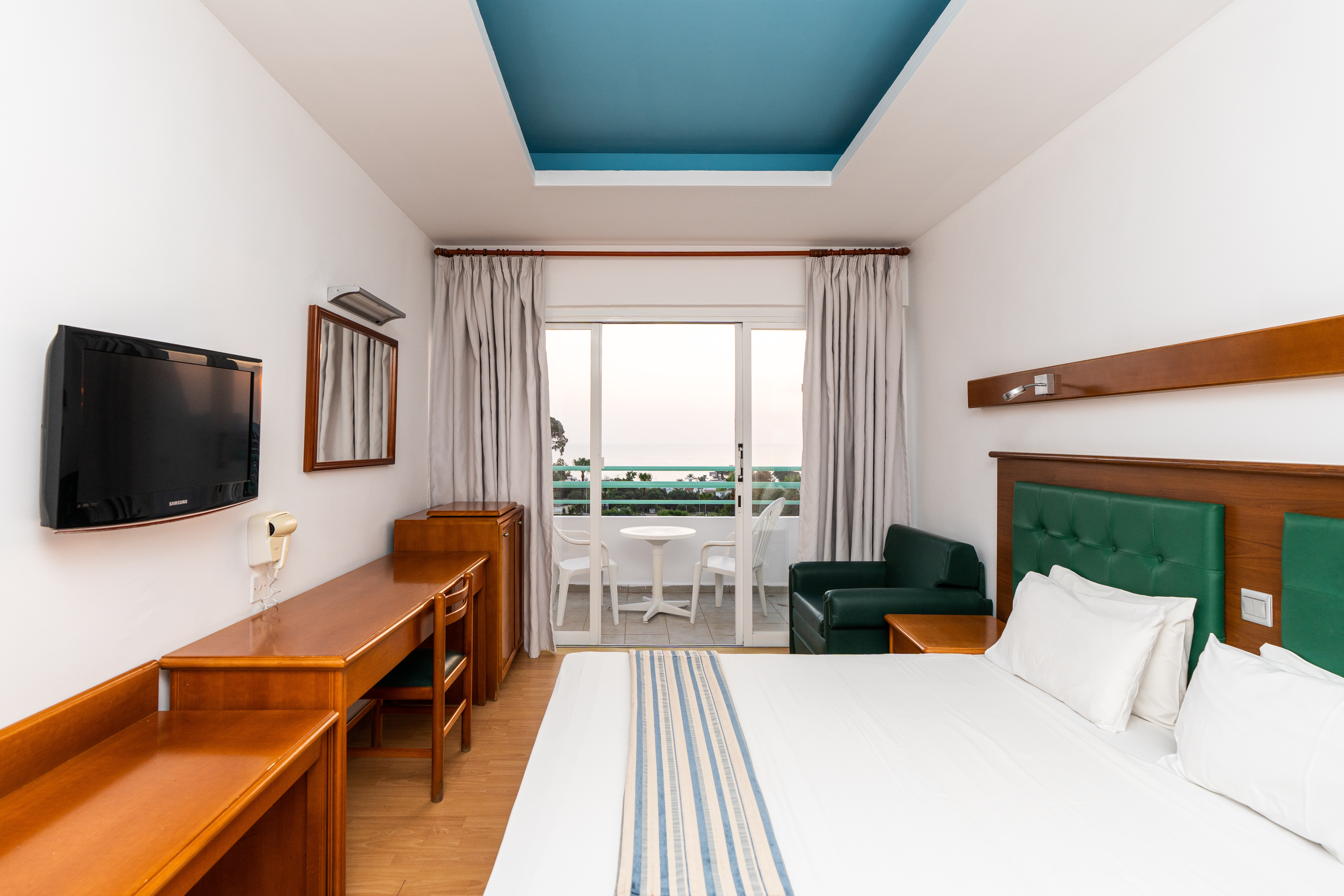 Family Room Side Sea View