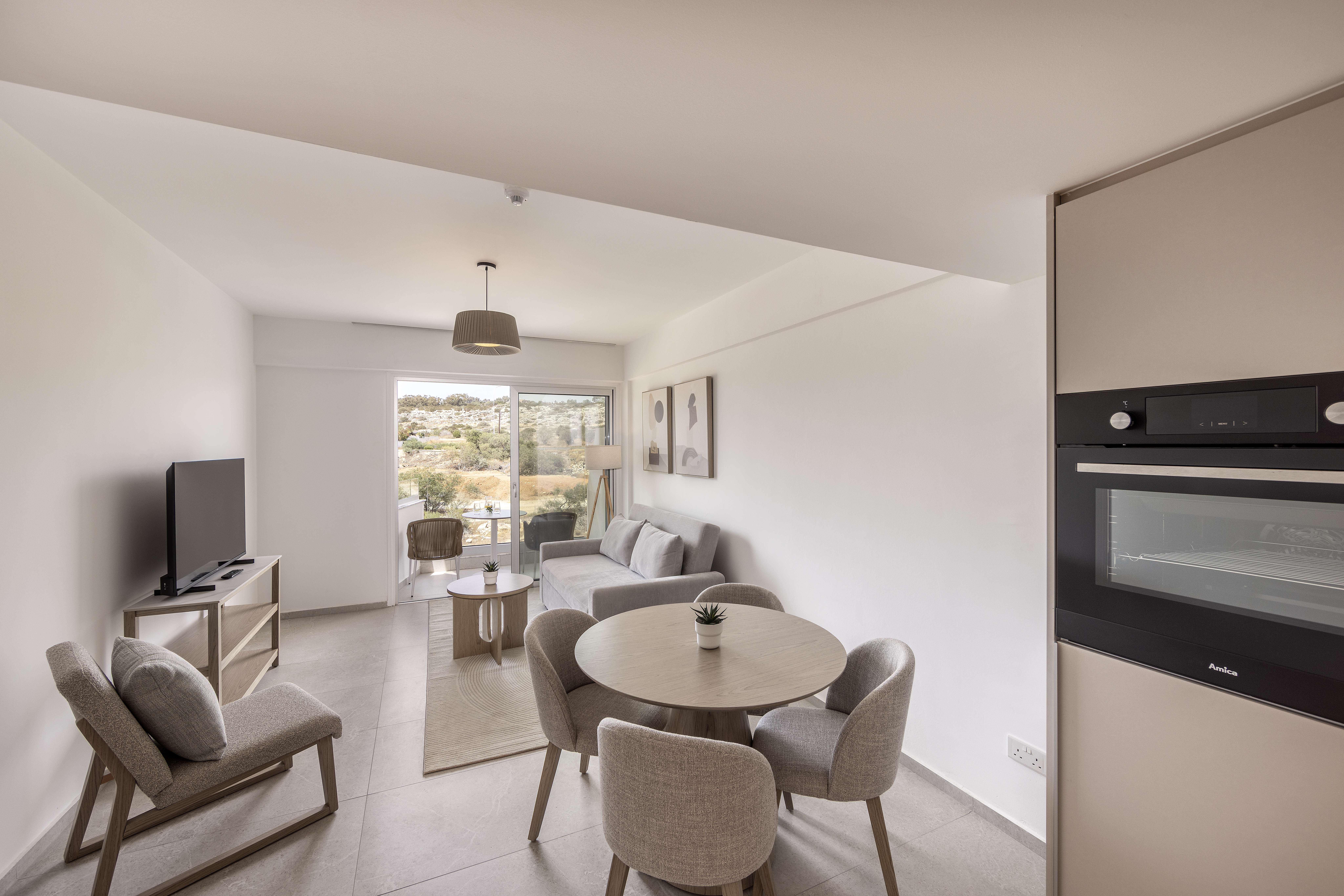 Family Room Land View