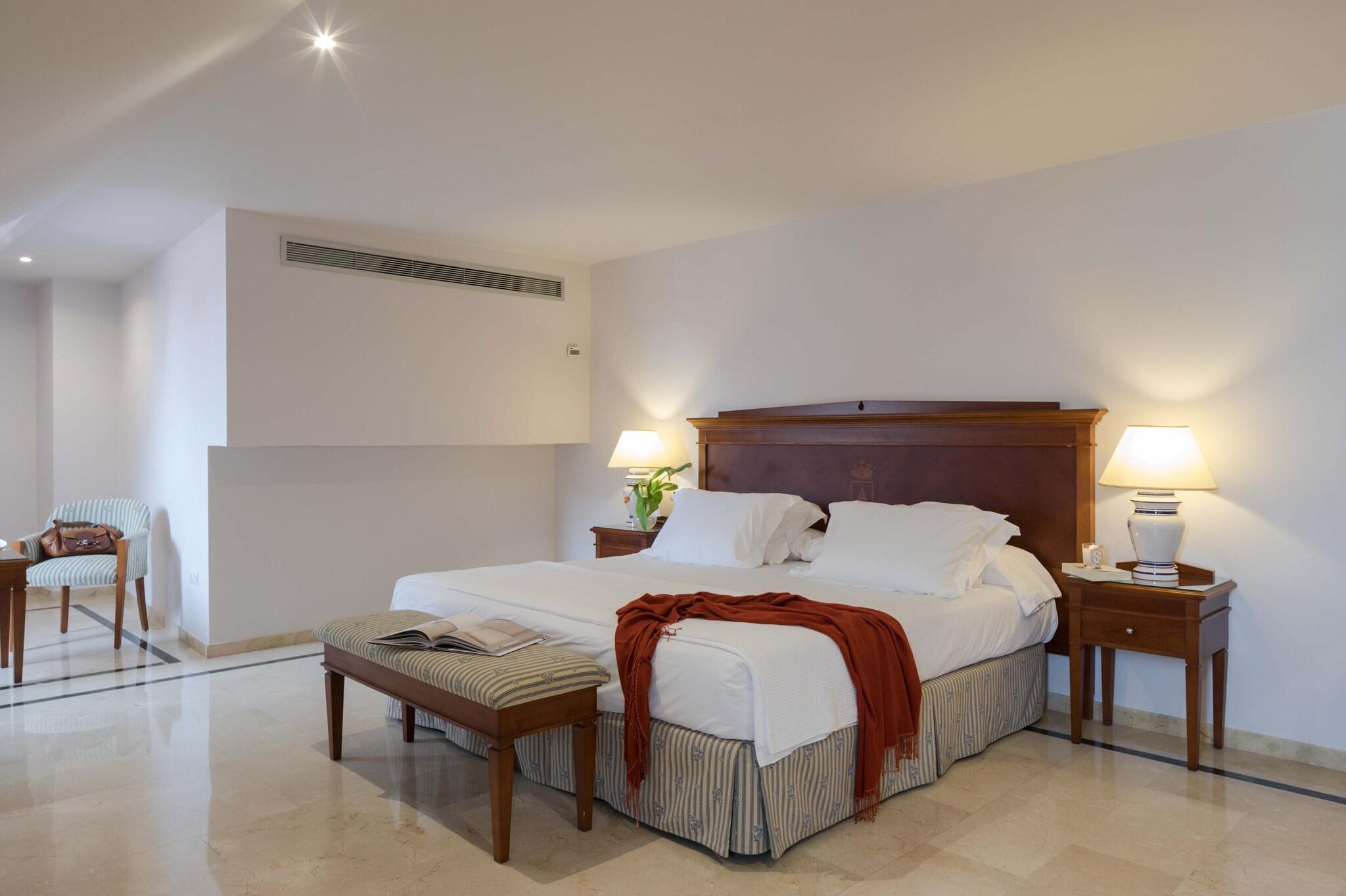 Double Superior Queen Bed