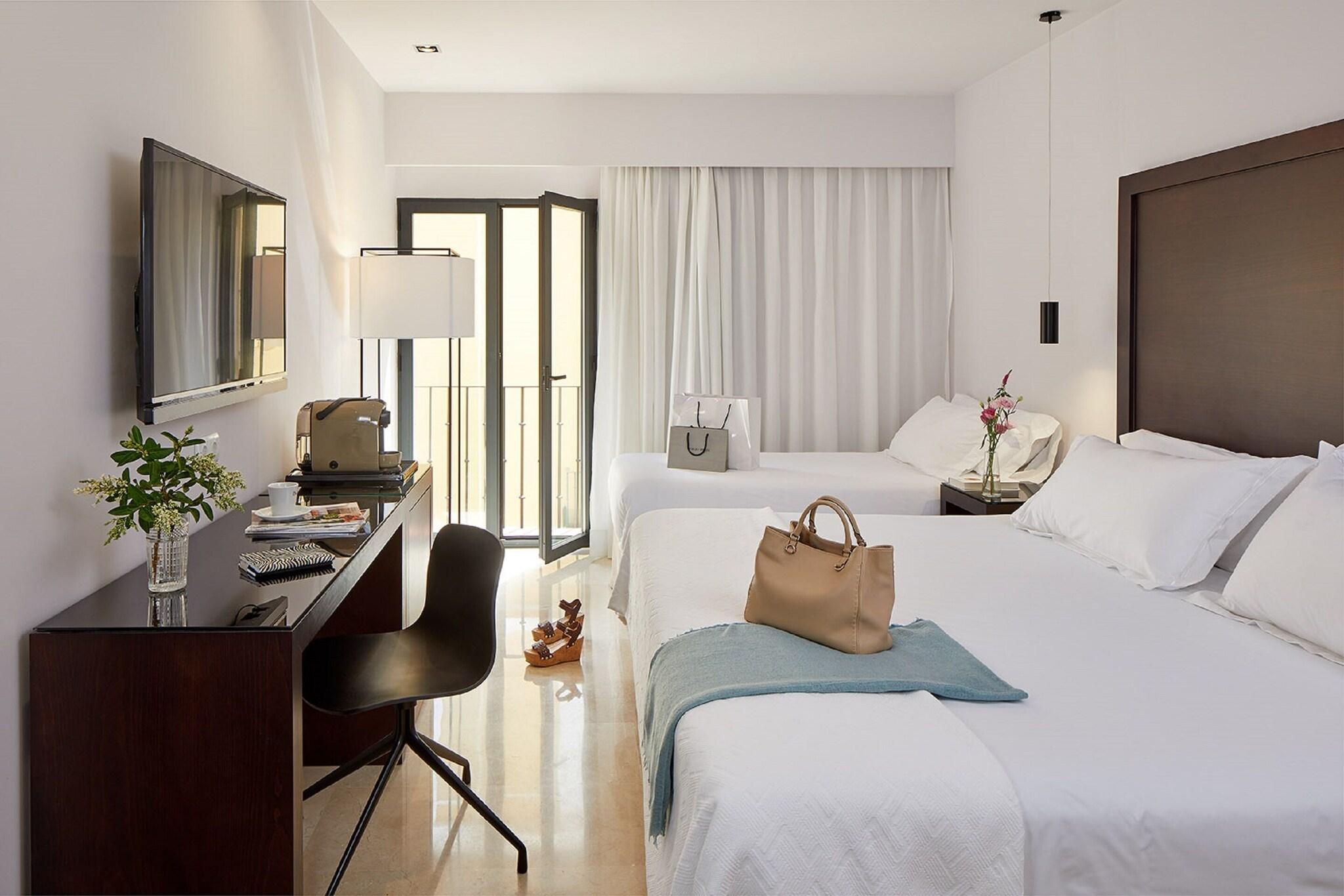 Double Superior Queen Bed