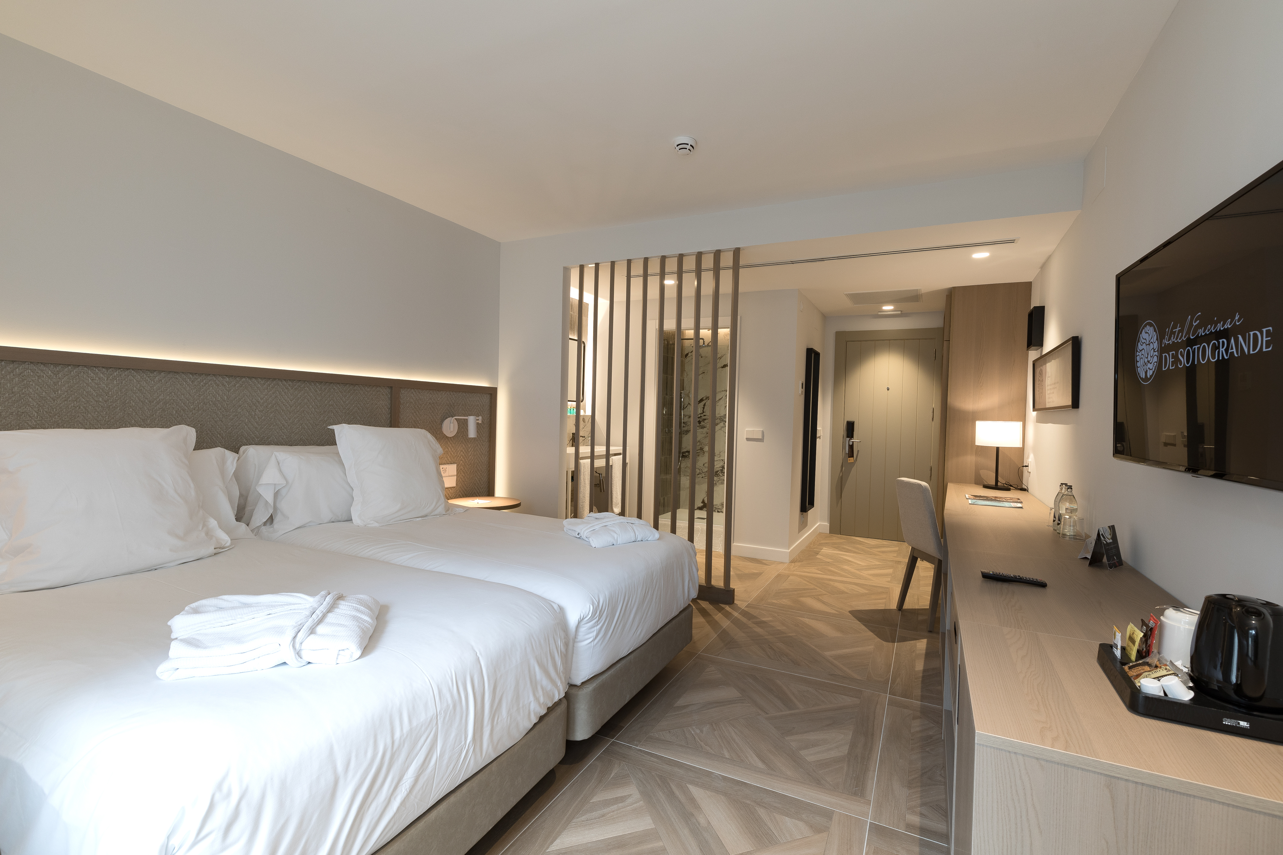 Double or Twin Standard