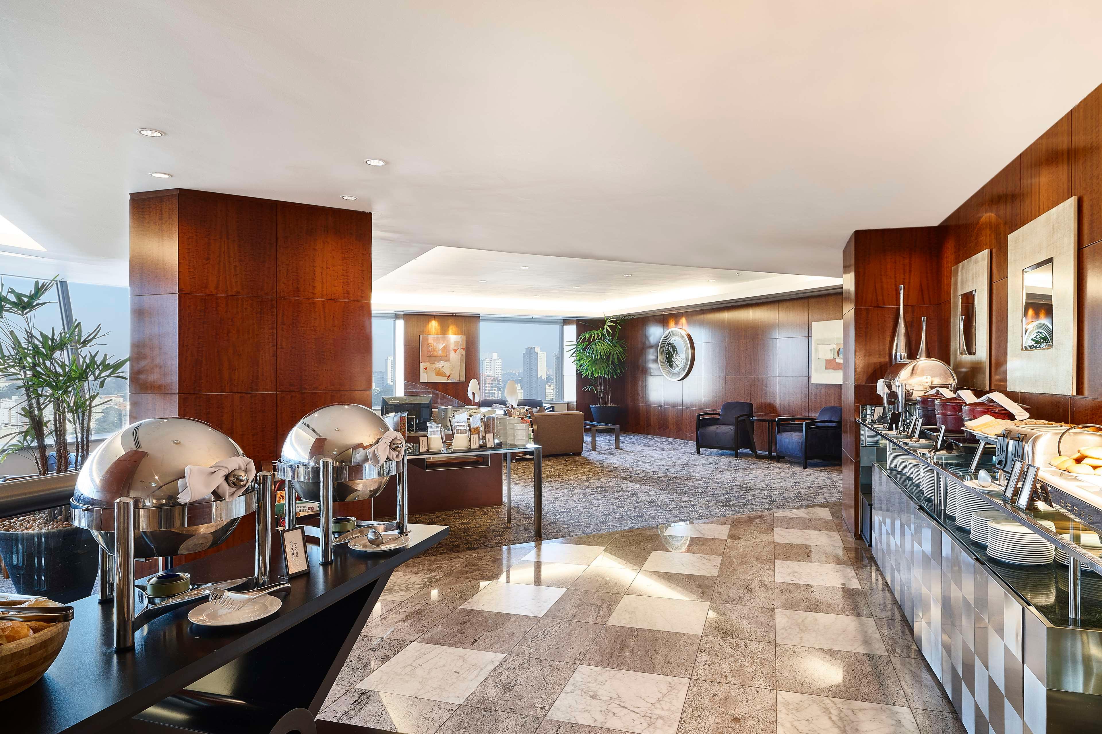 Double Executive King Bed