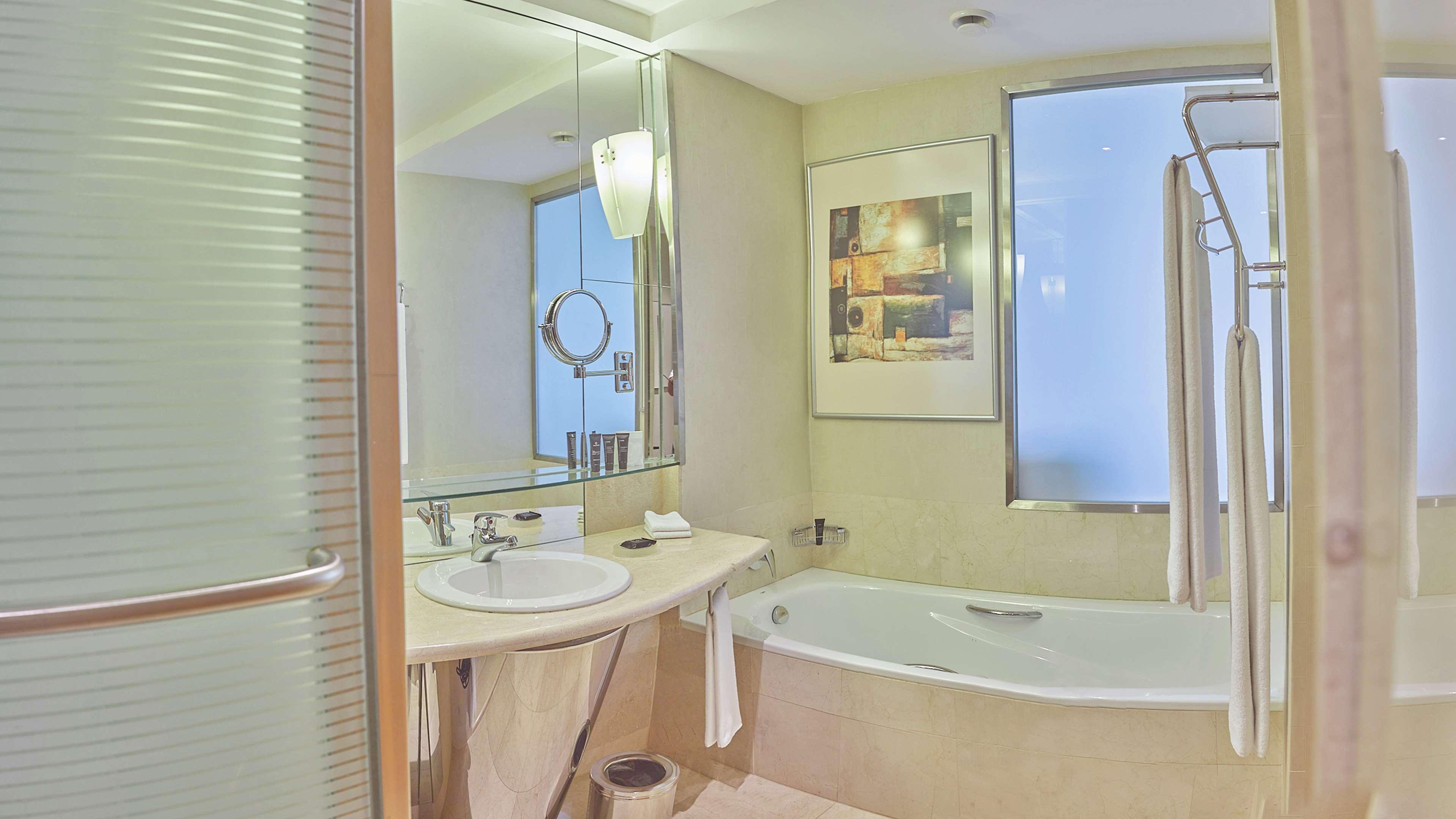 Double Executive King Bed