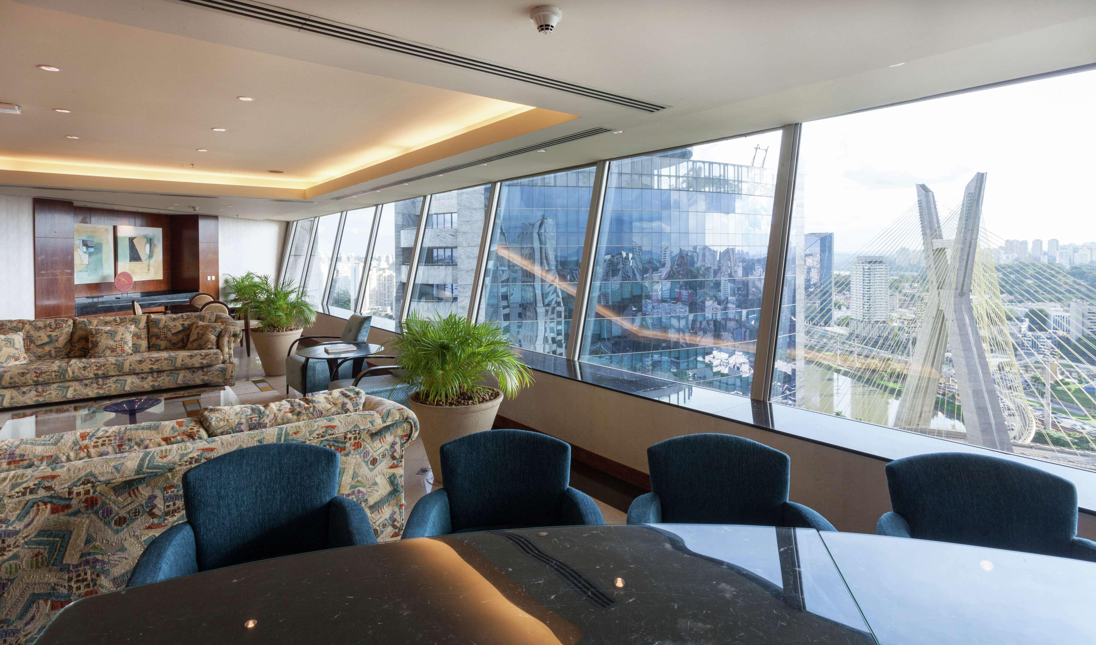 Suite Presidential with Views