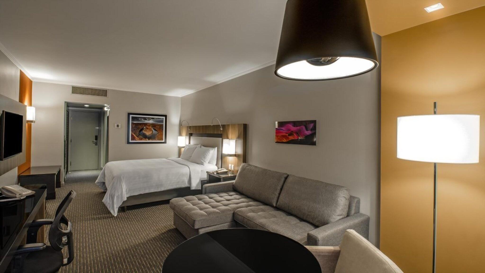 Junior Suite King Size Bed