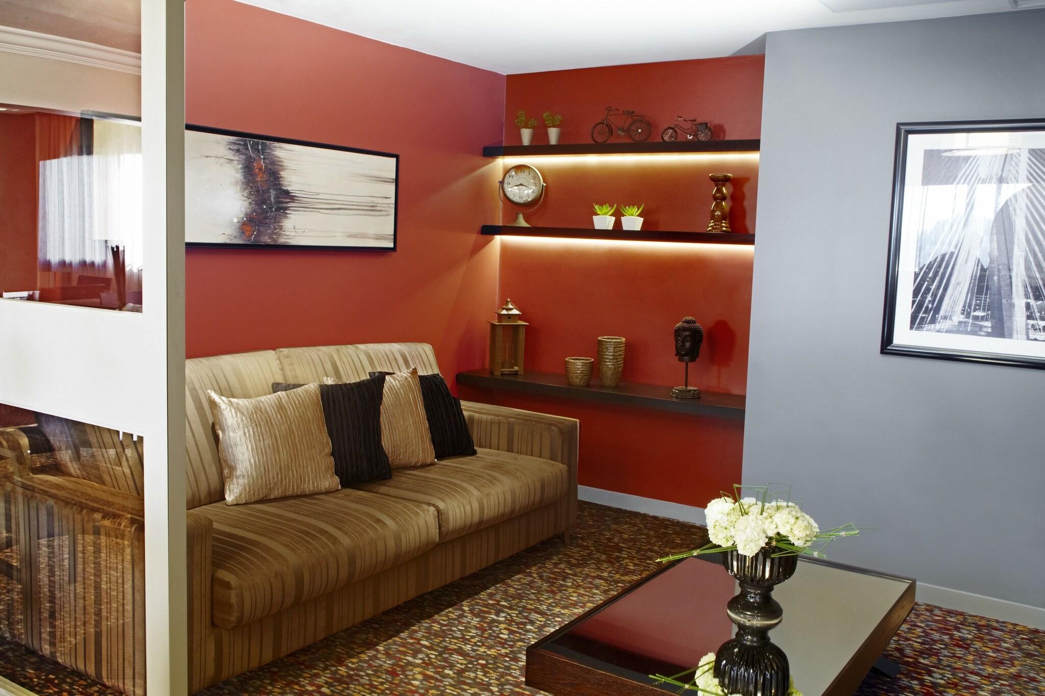 Double Executive King Bed