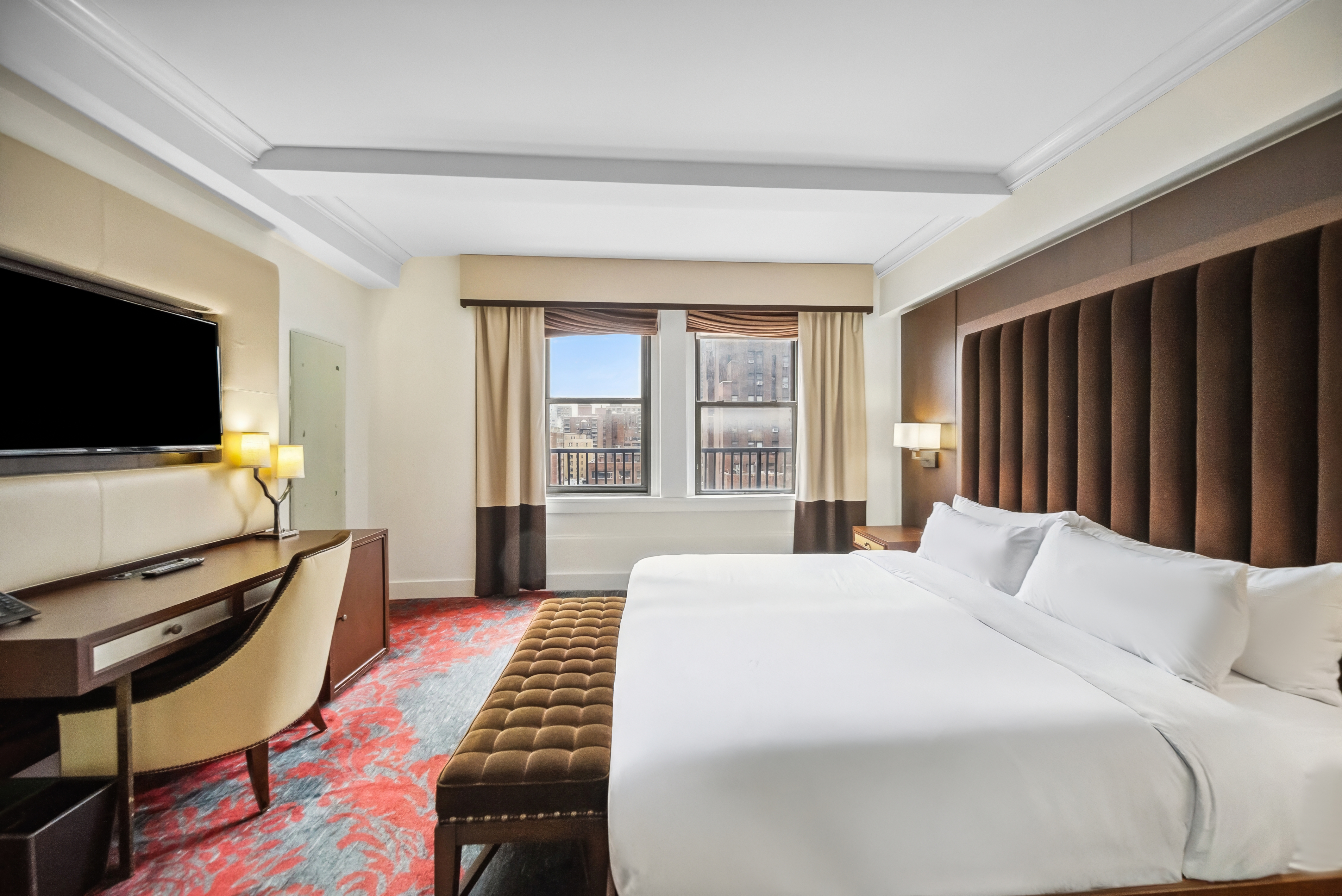 Studio King Size Bed