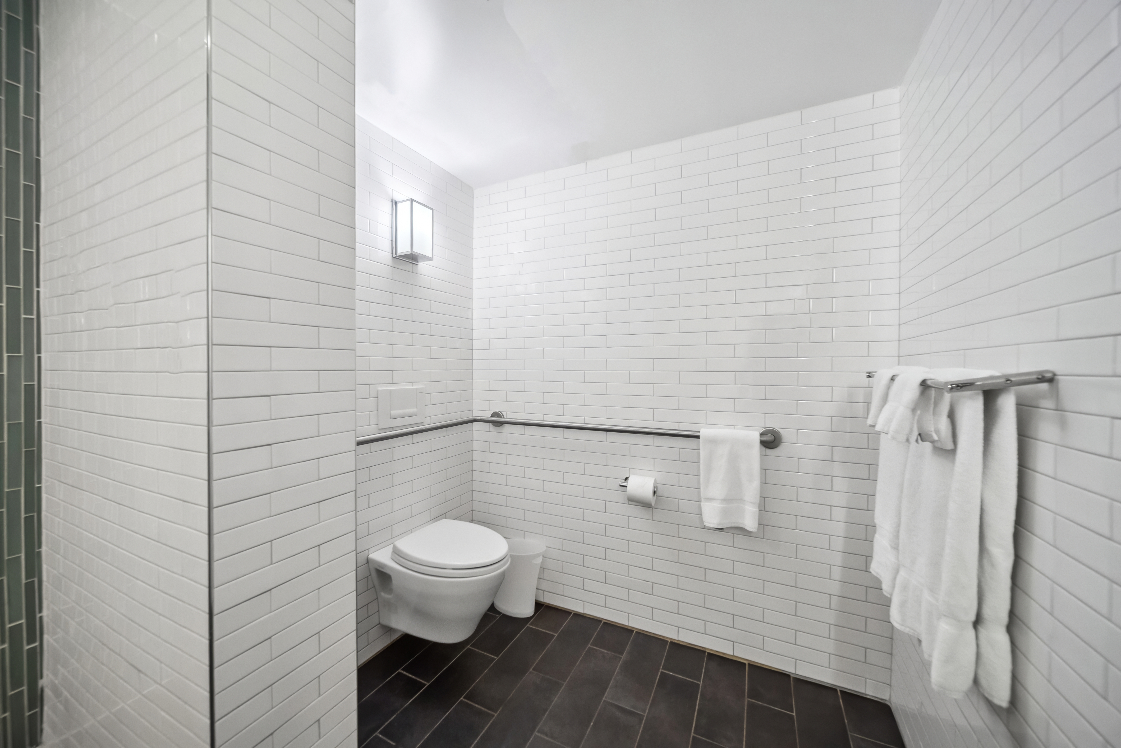 Room Accessible King Size Bed