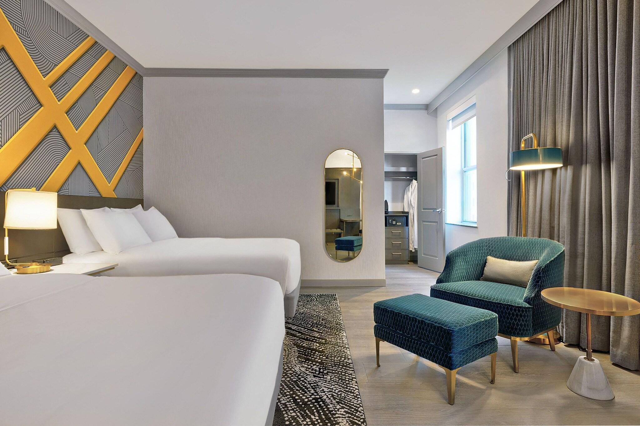 Quadruple Two Queen Beds